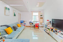 鸿信大厦  4室2厅2卫    248.0万 鸿信大厦  4室2厅2卫    248.0万