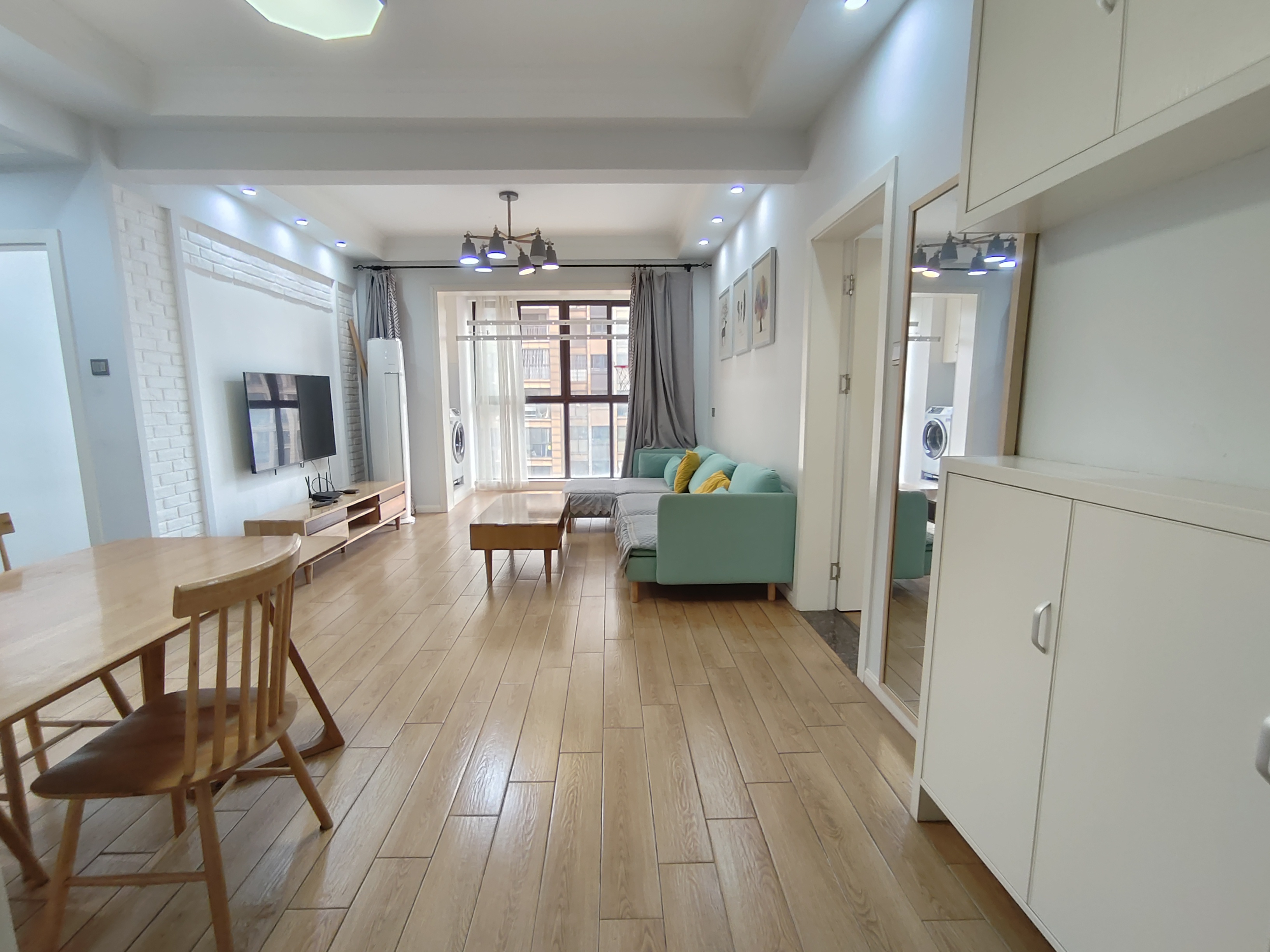 慧谷阳光 2室2厅1卫 46.8万 慧谷阳光 2室2厅1卫 46.8万室内图