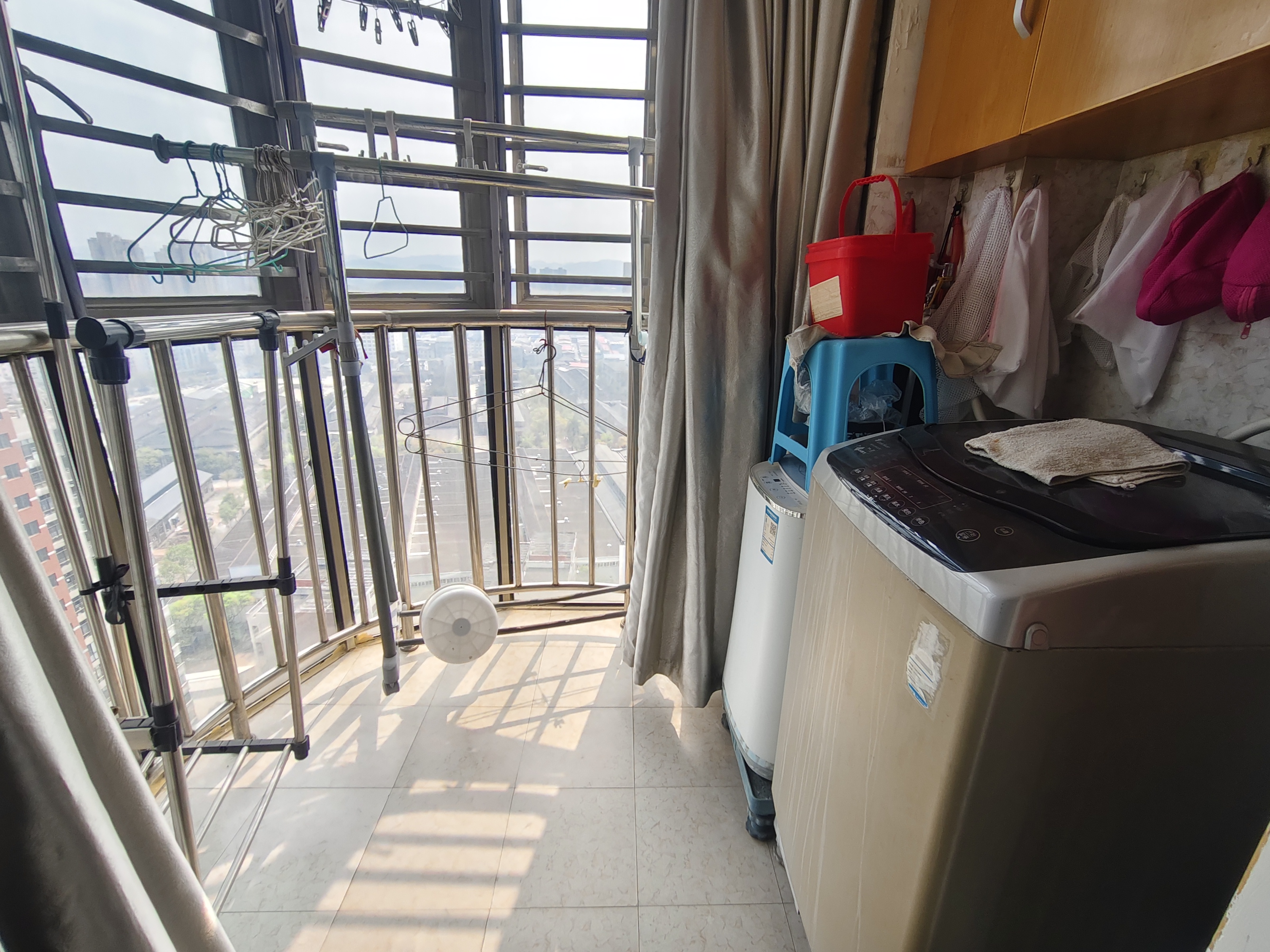 万鸿鑫城 3室2厅2卫 45.0万 万鸿鑫城 3室2厅2卫 45.0万室内图