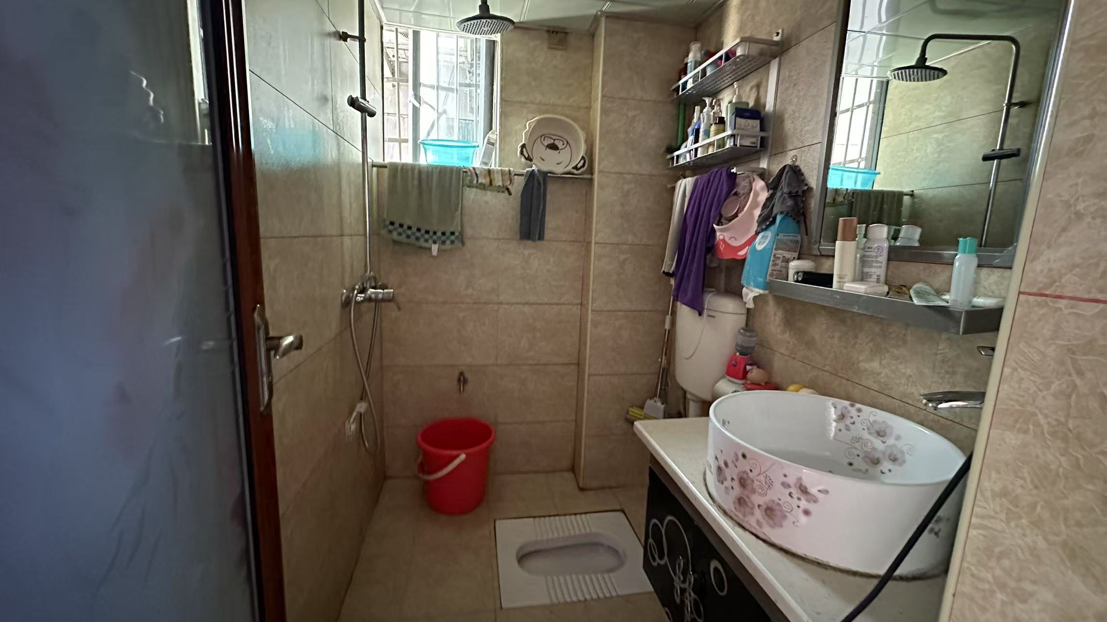 丰园大厦 2室1厅1卫 45.0万 丰园大厦 2室1厅1卫 45.0万室内图