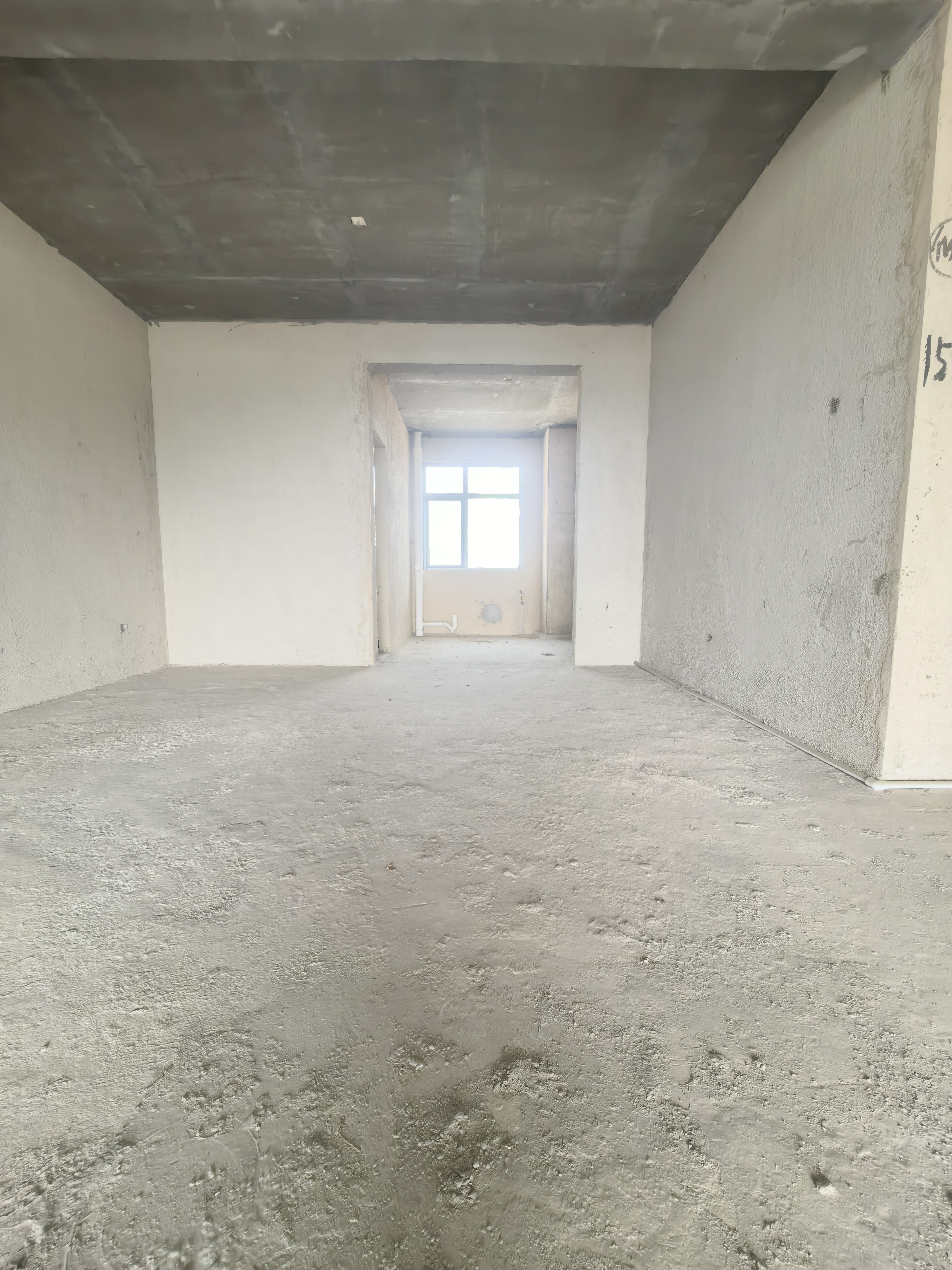 和泰家园 4室2厅2卫 75.8万 和泰家园 4室2厅2卫 75.8万客厅