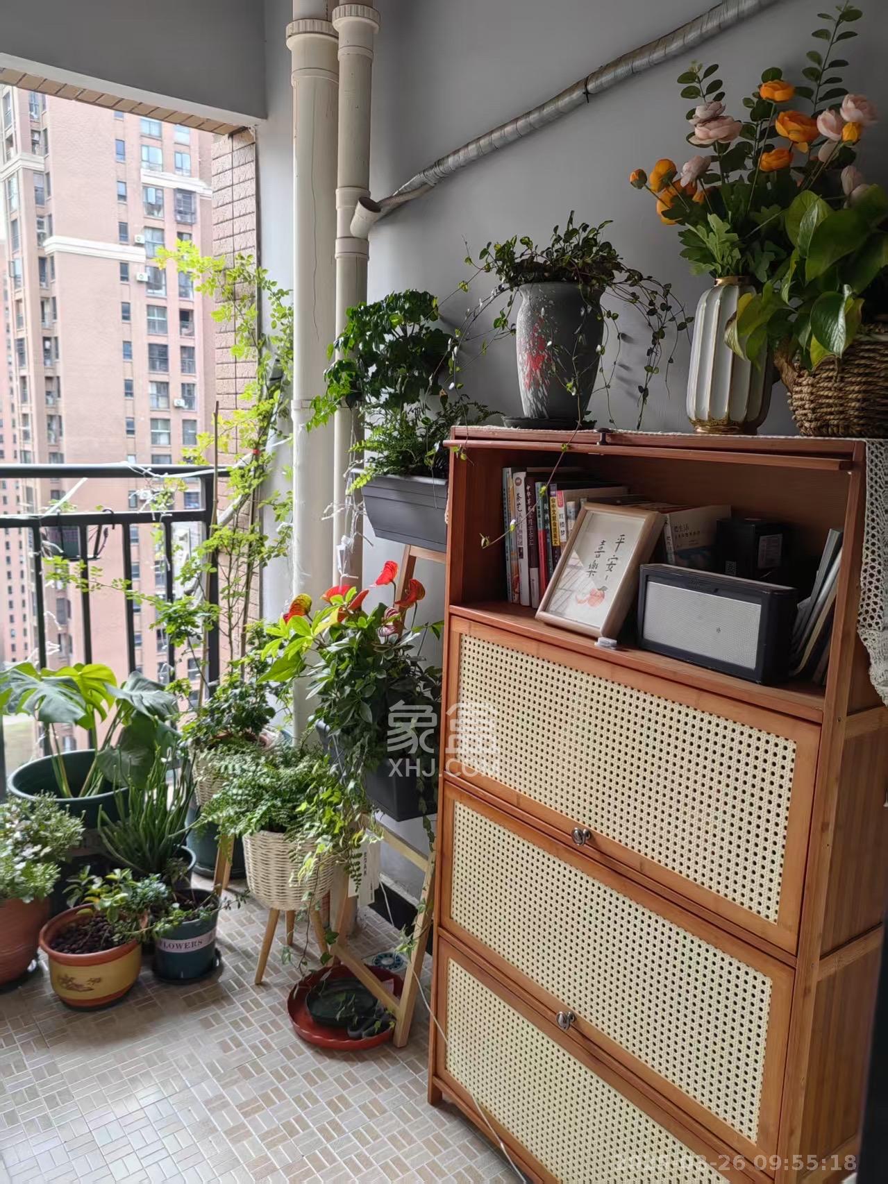 三一街区 2室2厅1卫 1800.0元/月 三一街区 2室2厅1卫 1800.0元/月室内图