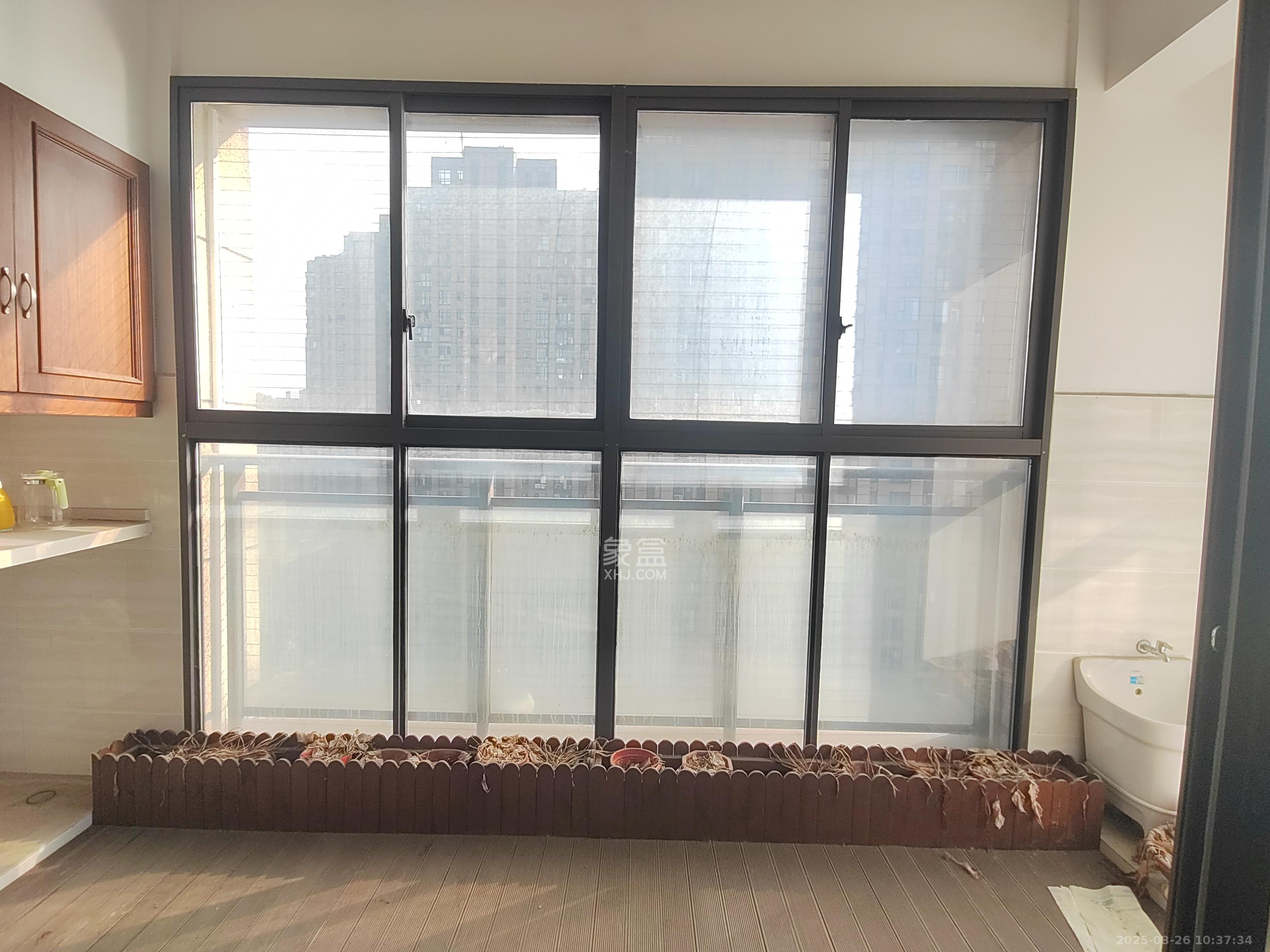 金茂梅溪湖  3室2厅1卫   3500.00元/月室内图