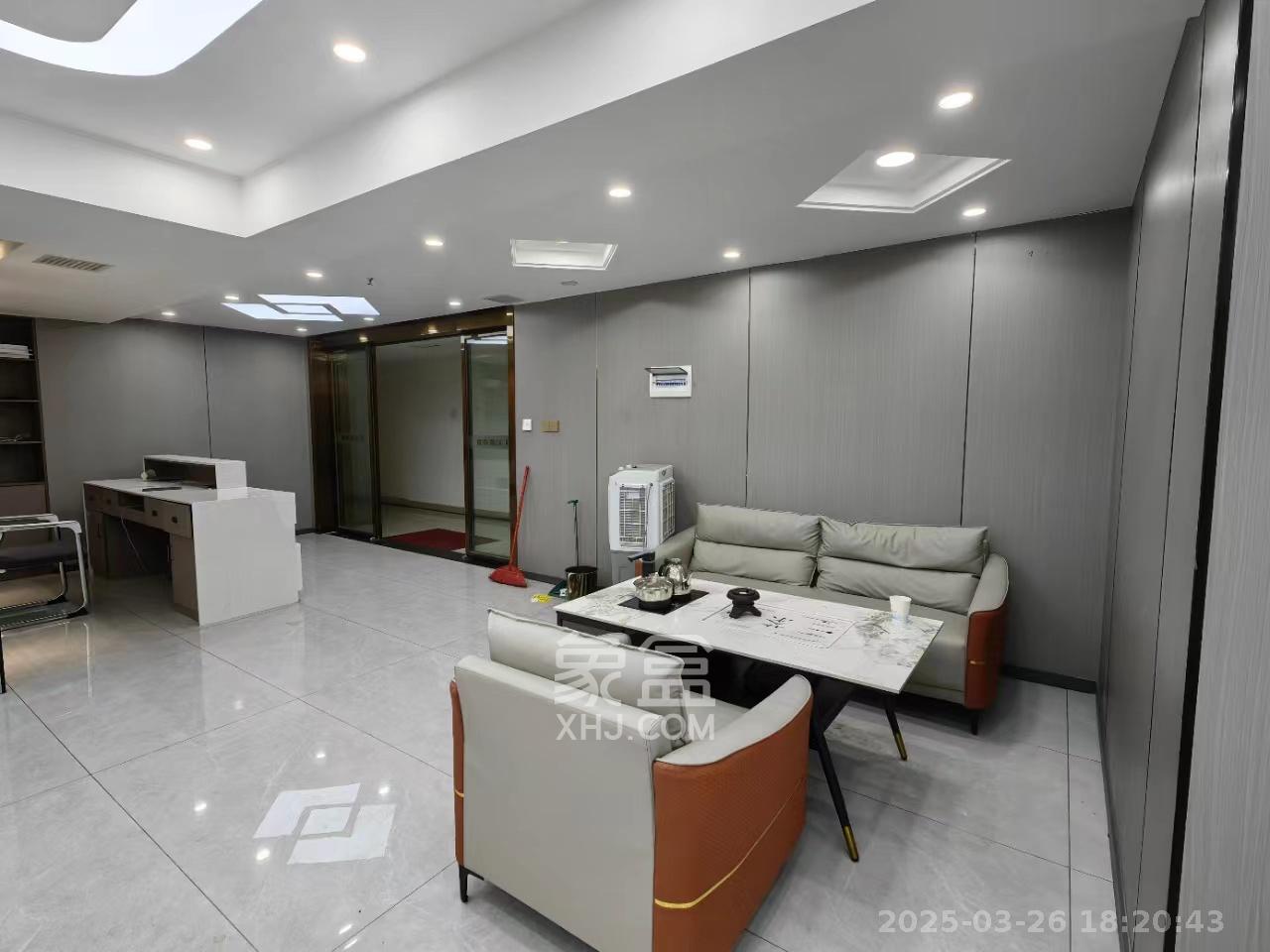 嘉盛国际广场 6室1厅1卫 19000.0元/月 嘉盛国际广场 6室1厅1卫 19000.0元/月室内图