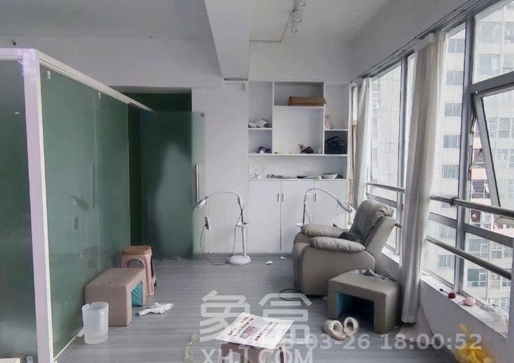 五一新干线 1室1厅1卫 4200.0元/月 五一新干线 1室1厅1卫 4200.0元/月室内图