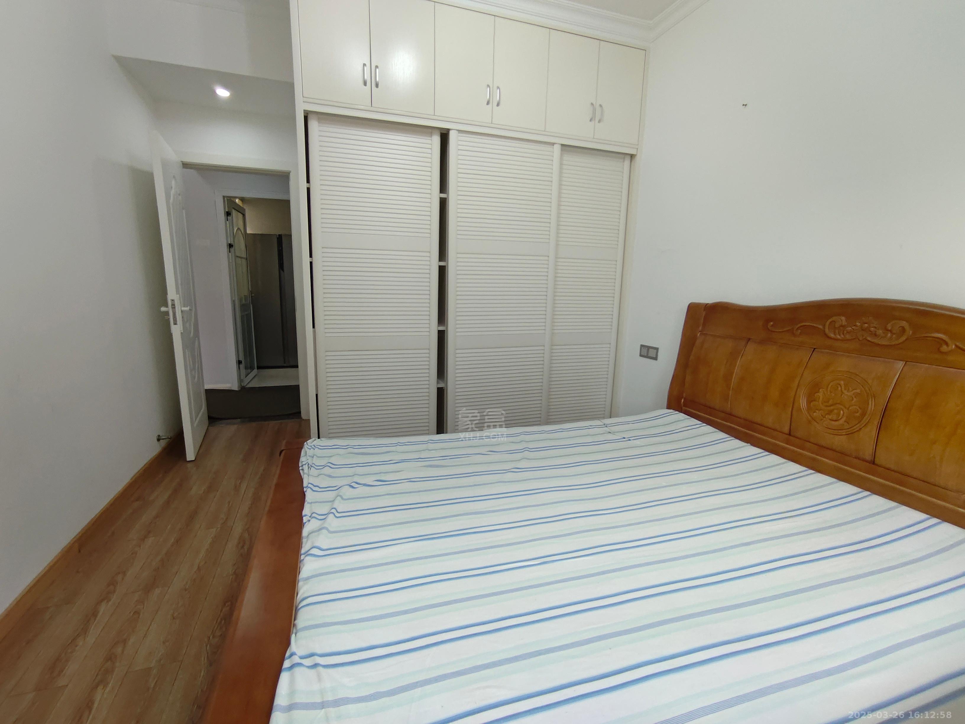 慧谷阳光 2室2厅1卫 1800.0元/月 慧谷阳光 2室2厅1卫 1800.0元/月室内图