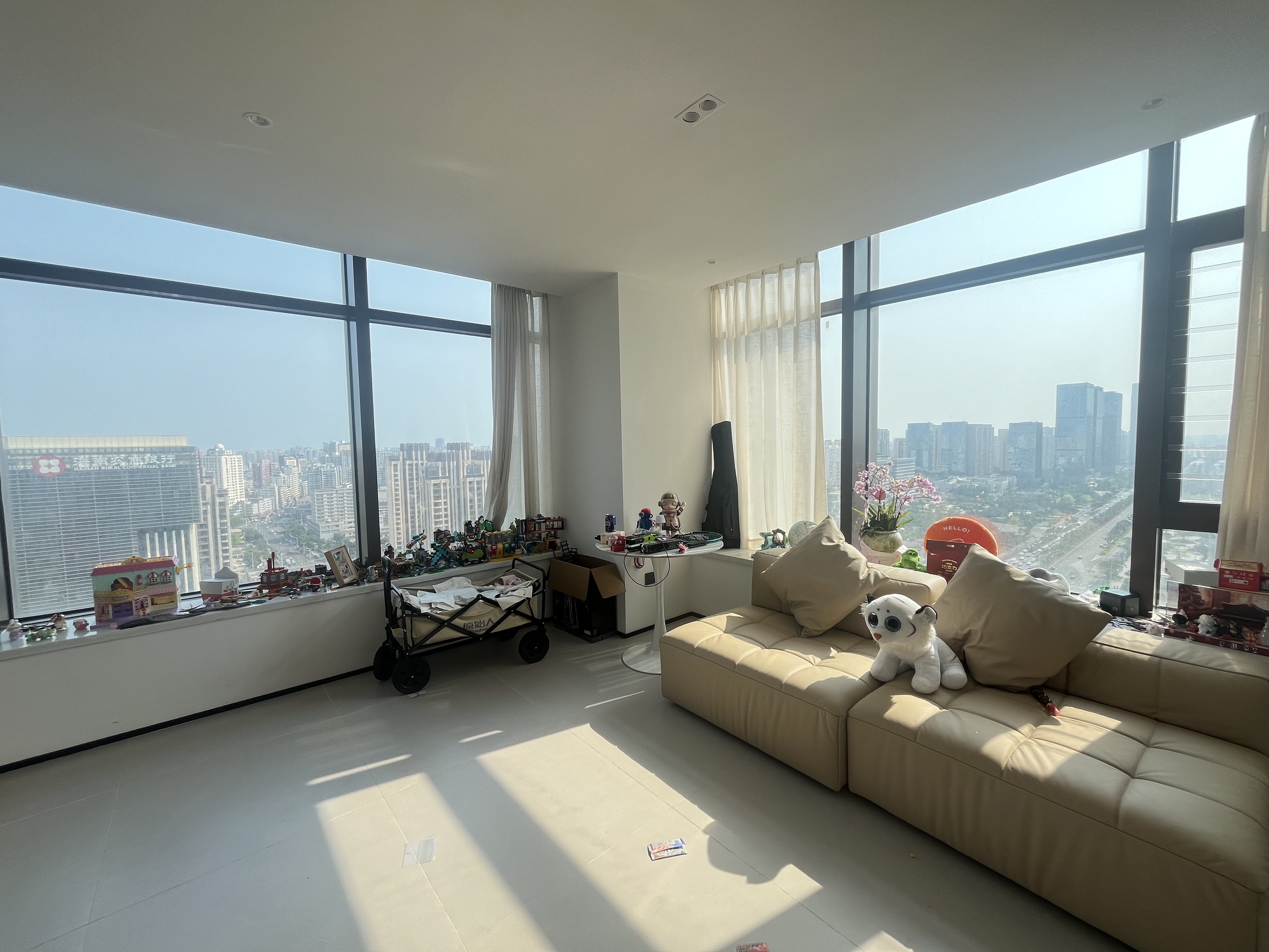 海航豪庭南苑 2室2厅2卫 5600.0元/月 海航豪庭南苑 2室2厅2卫 5600.0元/月室内图