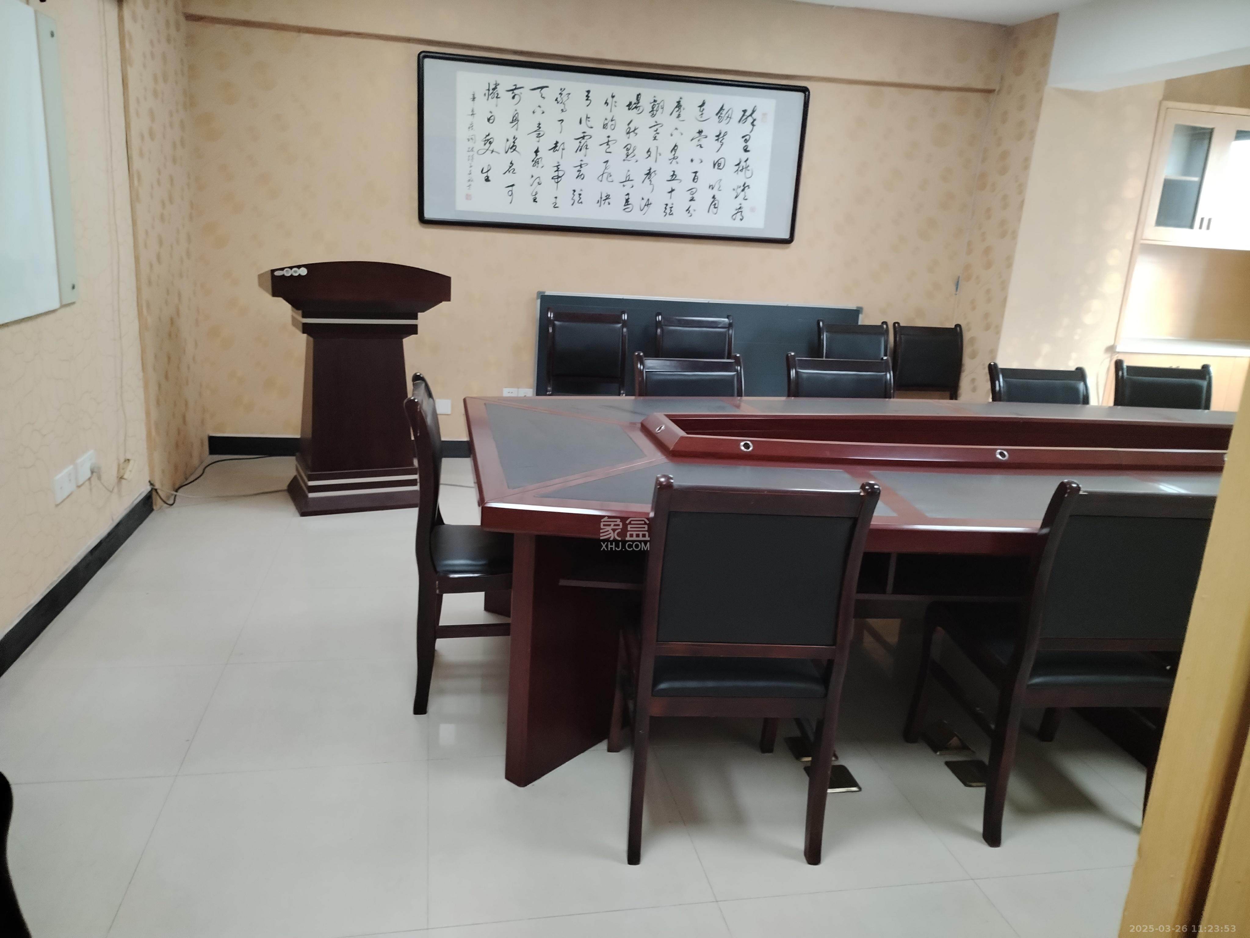 华翼府   280.0㎡     8800.00元/月室内图
