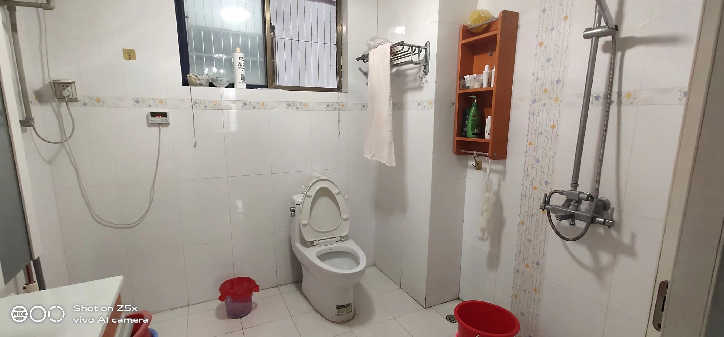 瑞特广场 2室1厅1卫 150.0万 瑞特广场 2室1厅1卫 150.0万客厅