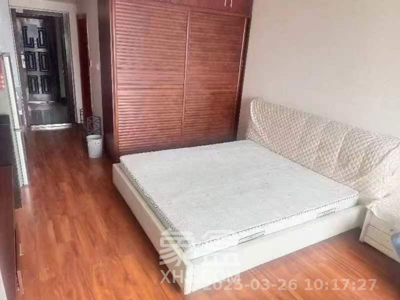 和府  1室1厅1卫   1600.00元/月室内图