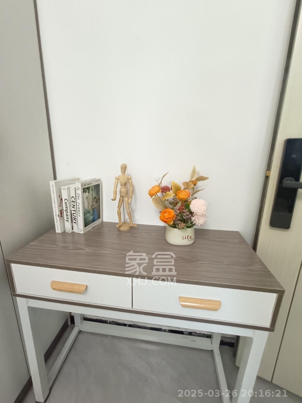 扬帆小区  1室2厅1卫   1100.00元/月室内图
