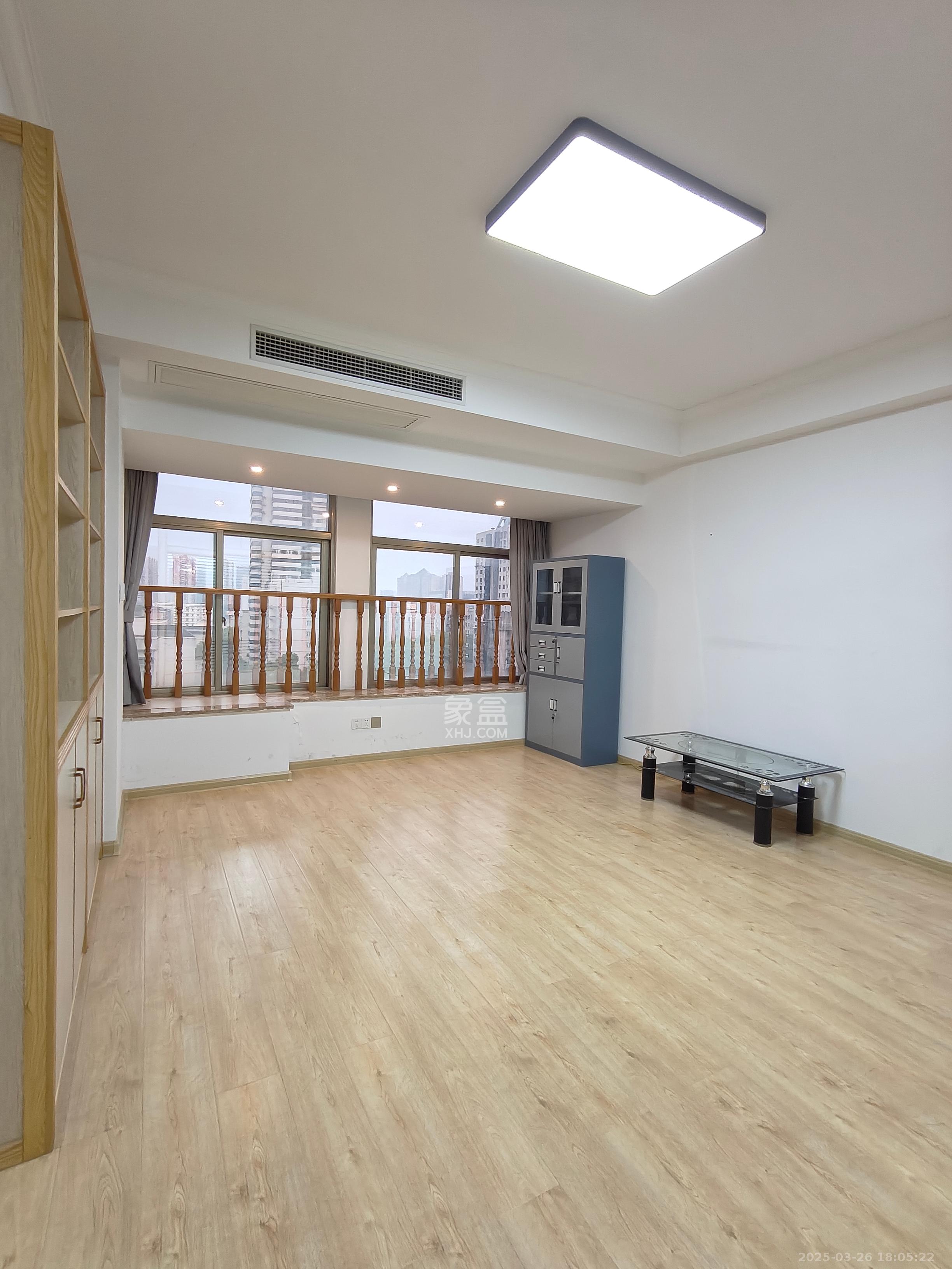 维一星城国际(写字楼)  2室1厅1卫    2500.0元/月 维一星城国际(写字楼)  2室1厅1卫    2500.0元/月