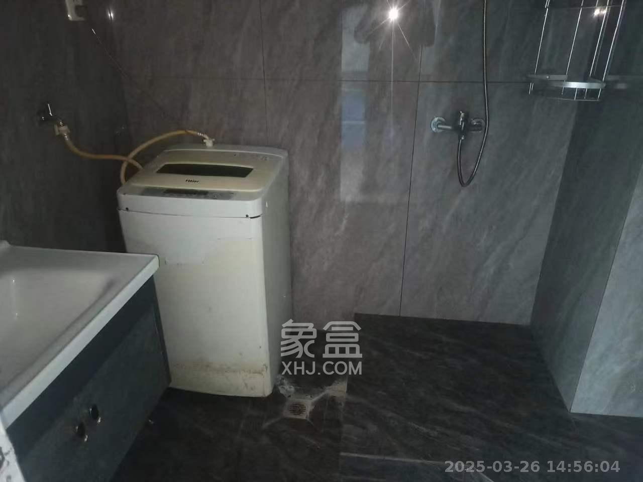 越界(天佑国际大厦) 1室2厅1卫 2800.0元/月 越界(天佑国际大厦) 1室2厅1卫 2800.0元/月室内图