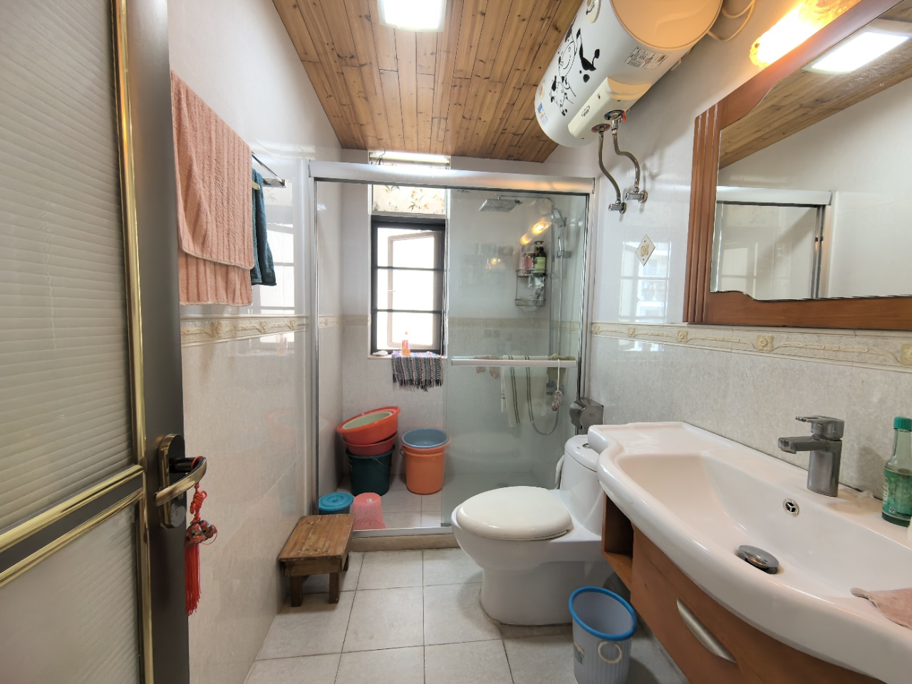 金碧文华 4室2厅2卫 245.0万 金碧文华 4室2厅2卫 245.0万室内图