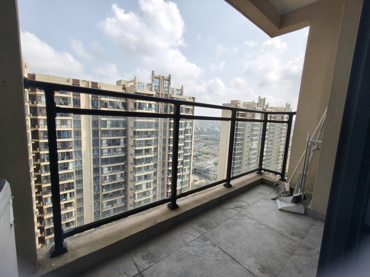 碧桂园公园上城 3室2厅2卫 193.0万 碧桂园公园上城 3室2厅2卫 193.0万室内图