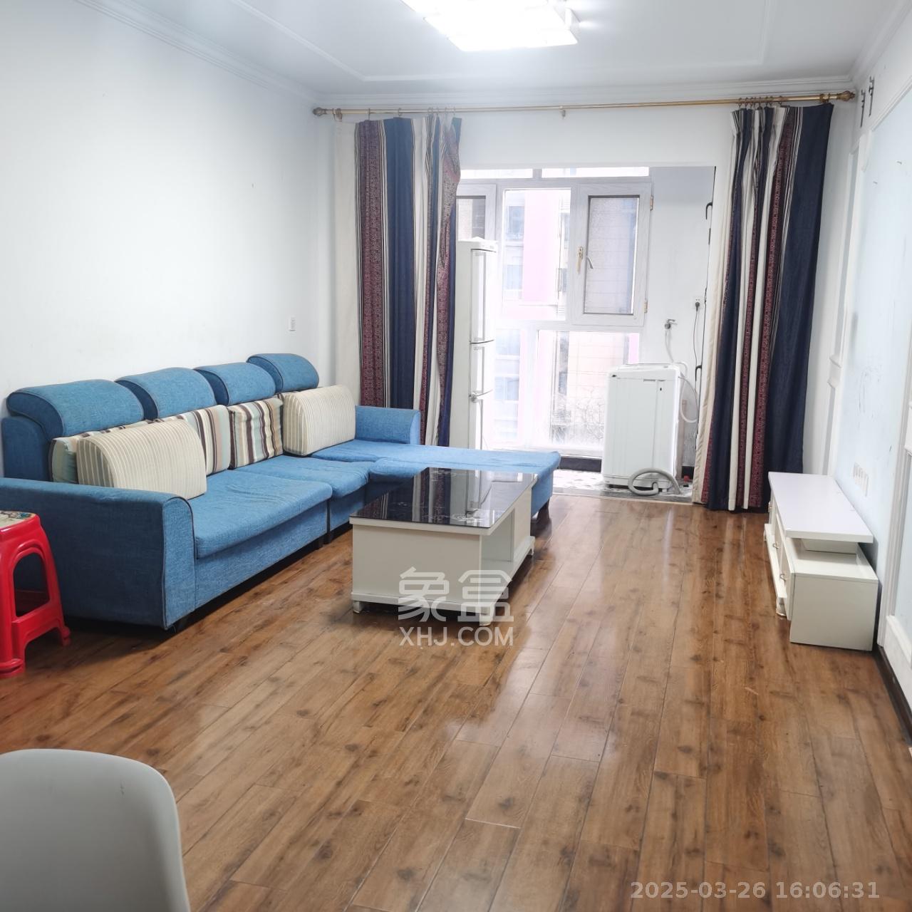 保利城(中航城国际社区、郡原美村)  4室2厅2卫    2100.0元/月 保利城(中航城国际社区、郡原美村)  4室2厅2卫    2100.0元/月