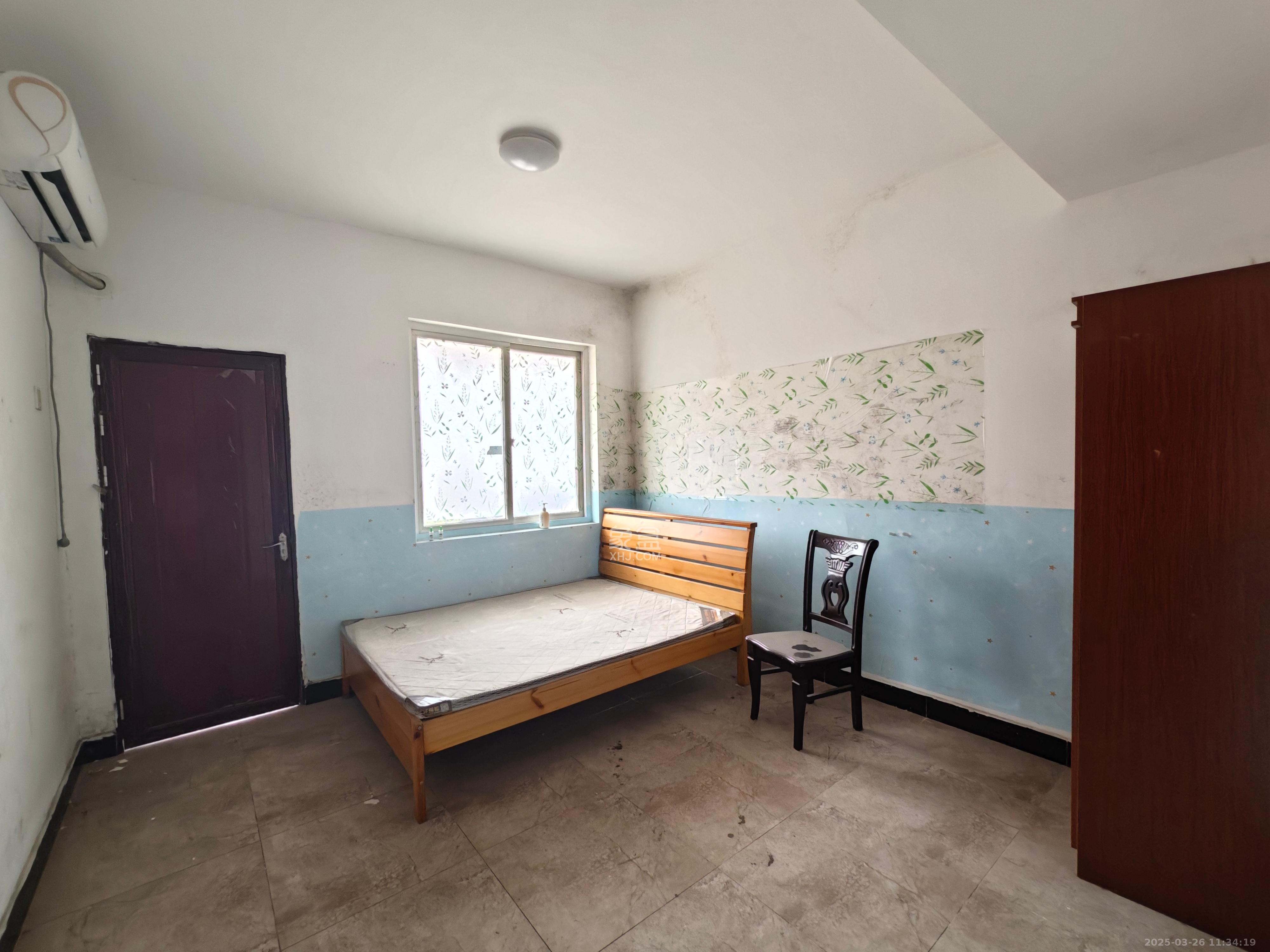 金鹰机电大市场 4室2厅1卫 1300.0元/月 金鹰机电大市场 4室2厅1卫 1300.0元/月室内图