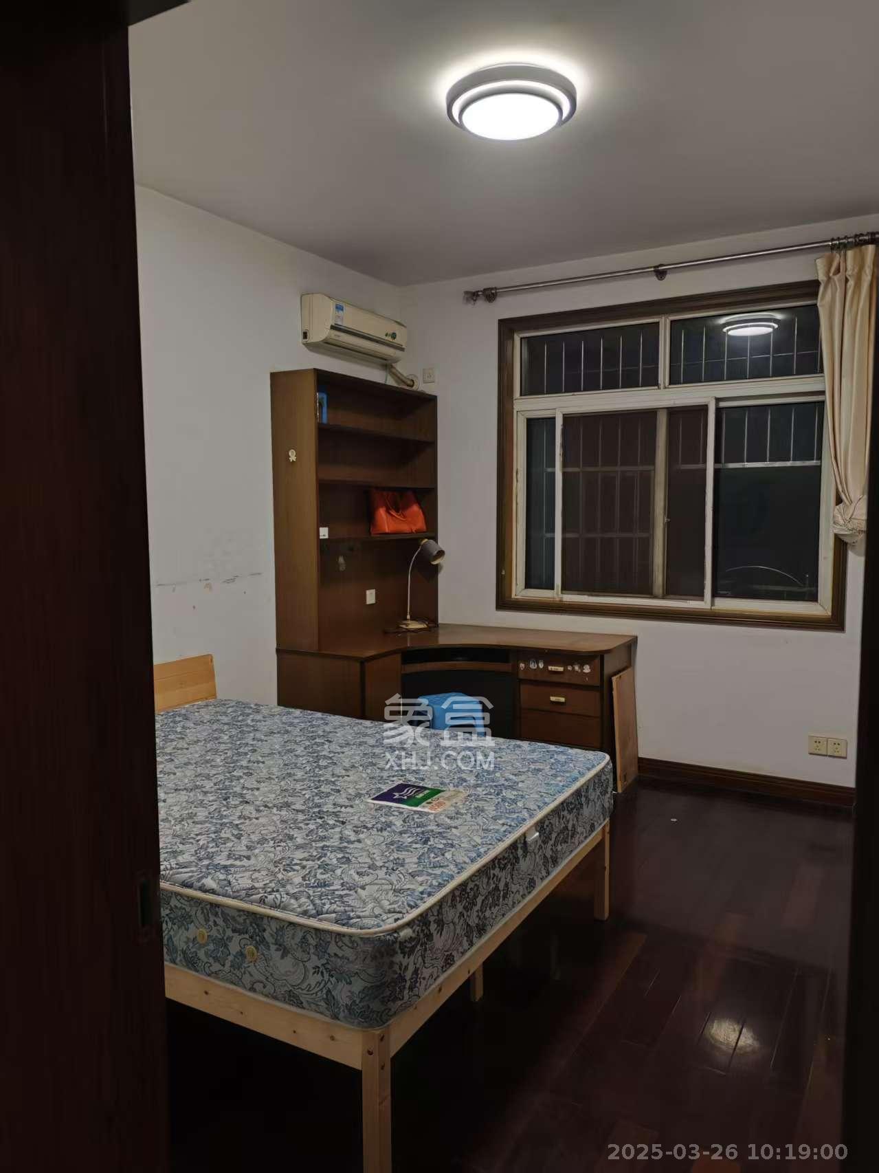 阳光苑 3室2厅2卫 1600.0元/月 阳光苑 3室2厅2卫 1600.0元/月室内图