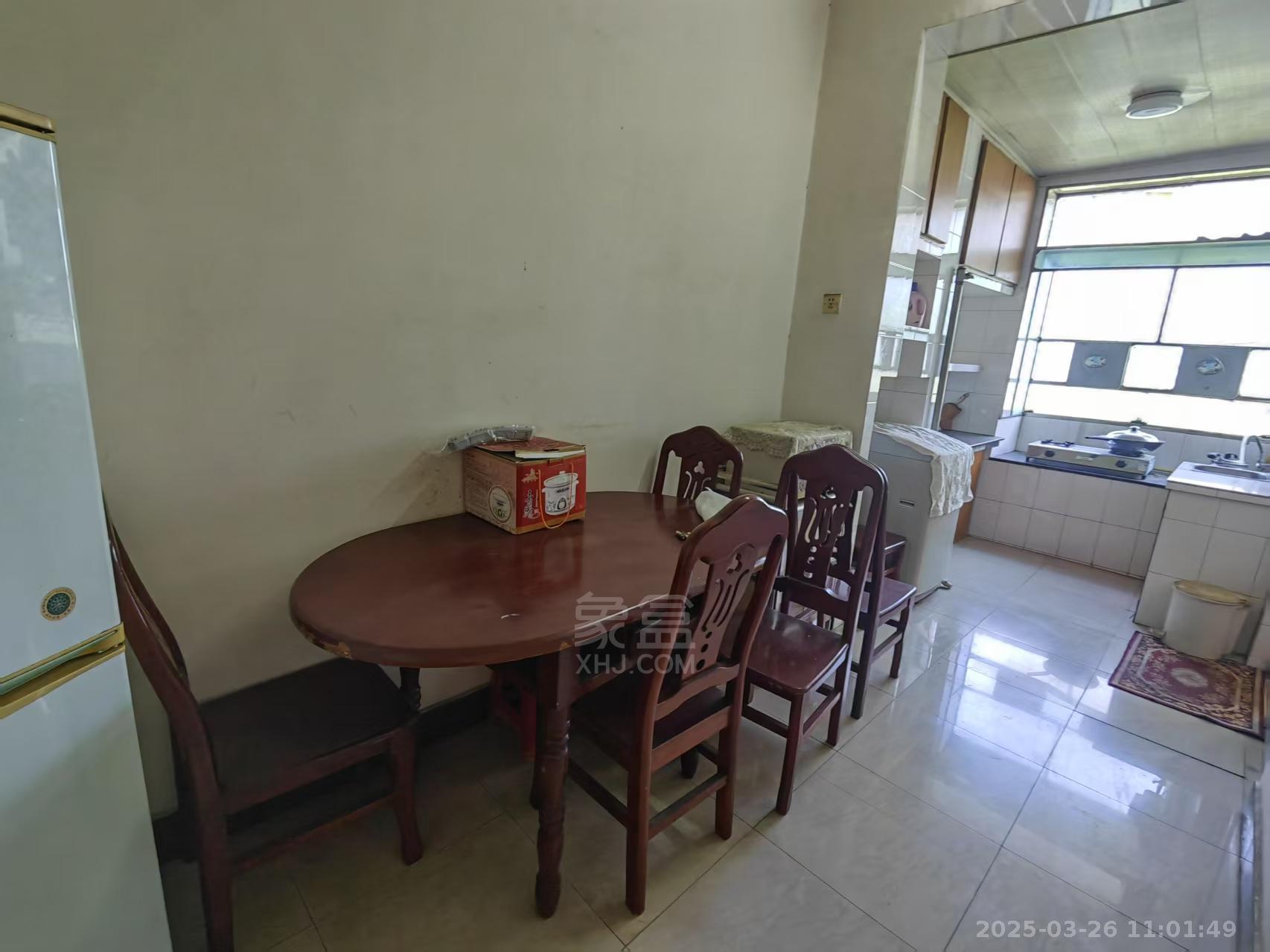 北山一村 2室1厅1卫 800.0元/月 北山一村 2室1厅1卫 800.0元/月室内图