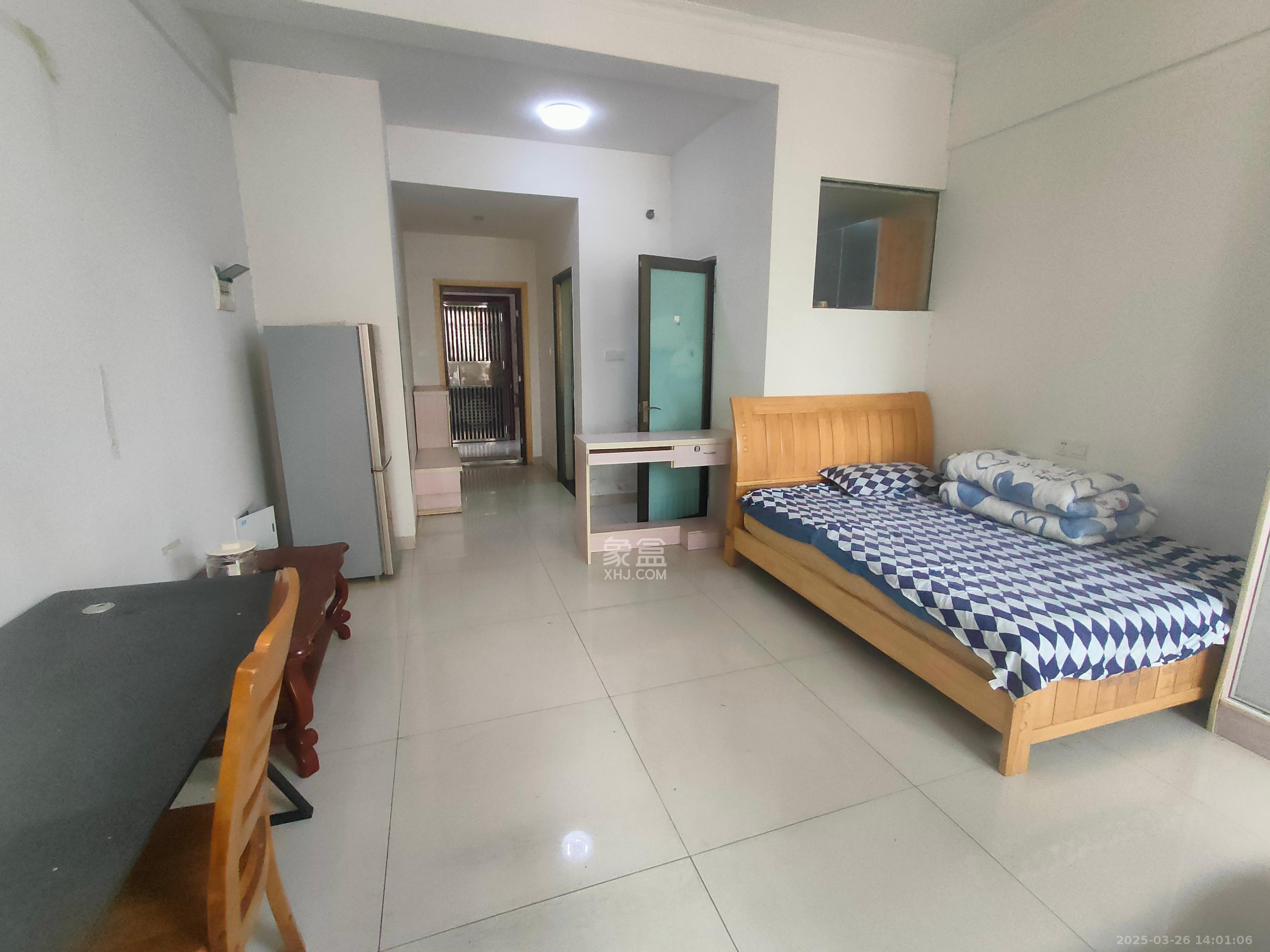 骑龙安置小区 1室1厅1卫 1200.0元/月 骑龙安置小区 1室1厅1卫 1200.0元/月室内图