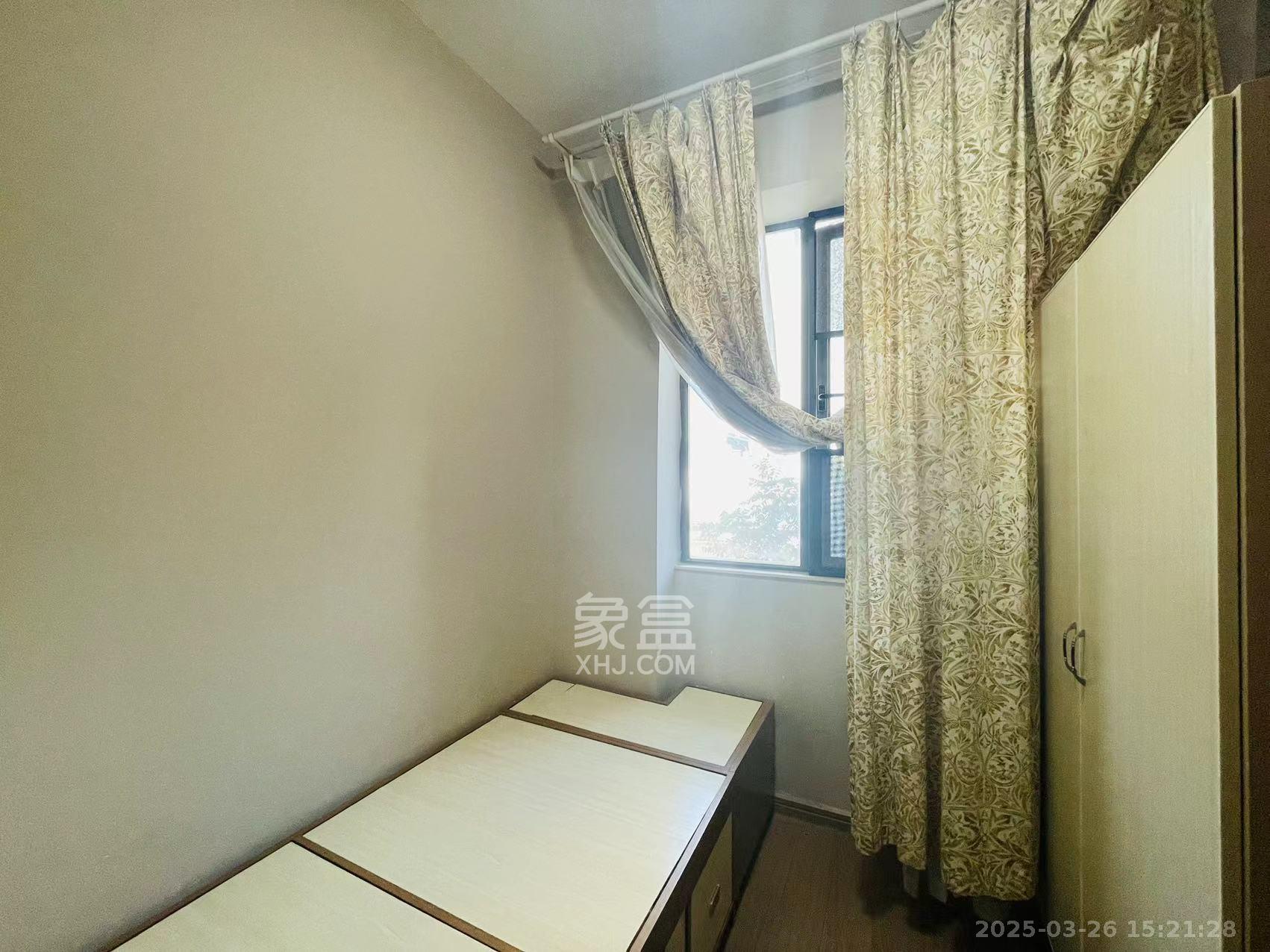 麓谷小鎮(zhèn)  3室2廳1衛(wèi)   2600.00元/月室內(nèi)圖