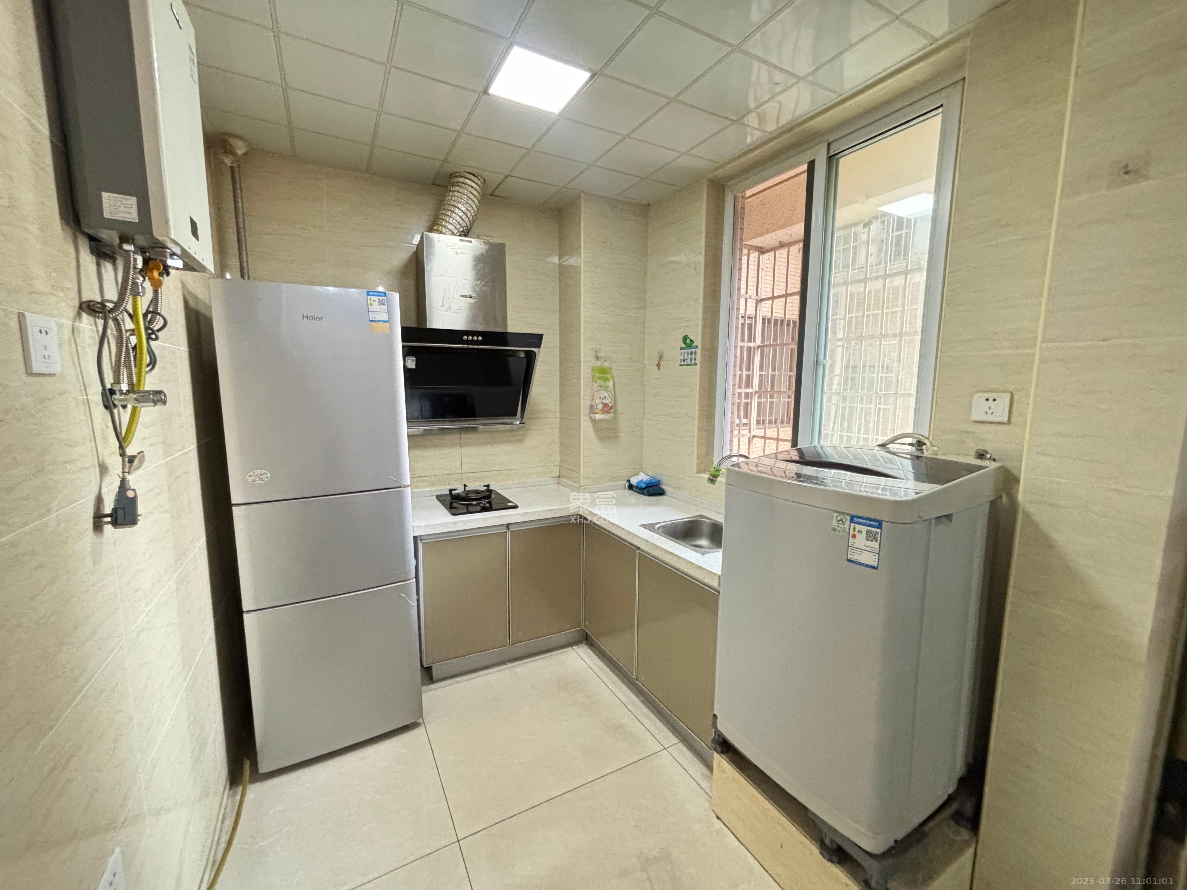 星城新宇莲景苑 1室1厅1卫 1500.00元/月 星城新宇莲景苑 1室1厅1卫 1500.00元/月室内图