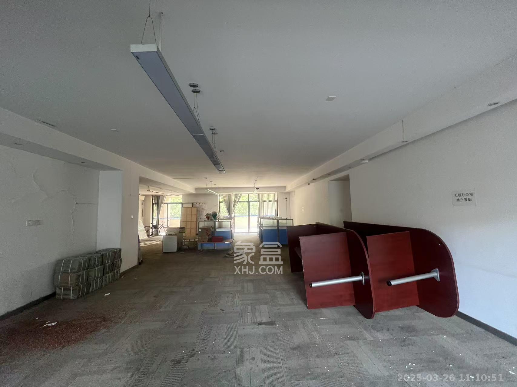 融科檀香山(融科紫檀、香山国际) 1室2厅1卫 8000.0元/月 融科檀香山(融科紫檀、香山国际) 1室2厅1卫 8000.0元/月室内图