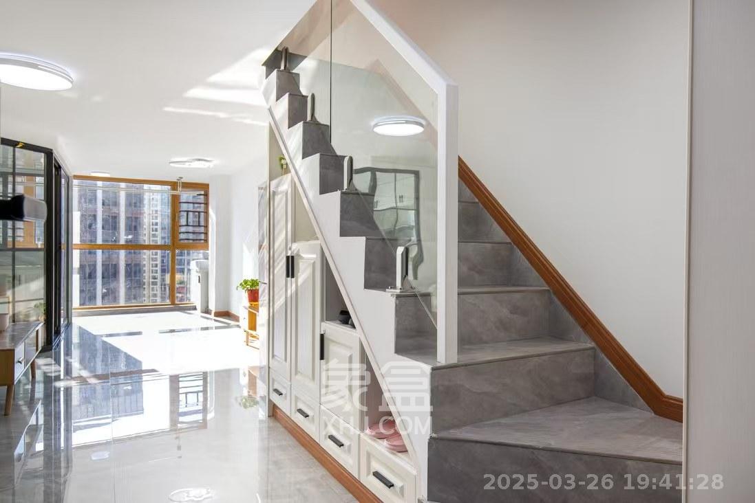 钱隆世家 3室1厅2卫 1800.0元/月 钱隆世家 3室1厅2卫 1800.0元/月室内图