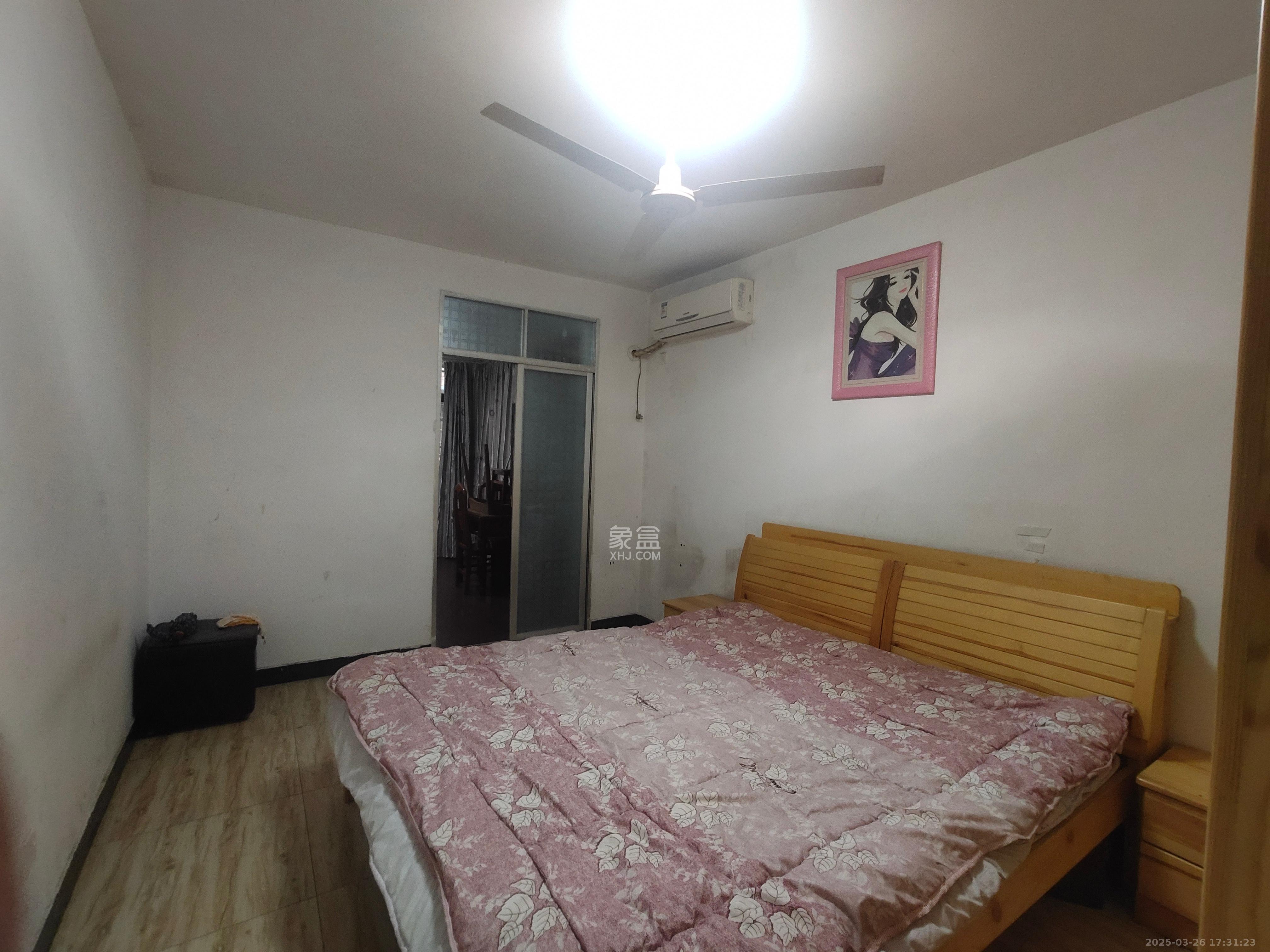 公交园小区（公交新村）  2室1厅1卫   1500.00元/月室内图