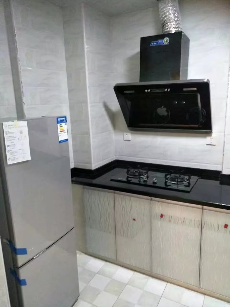 衡阳名郡  3室2厅1卫   58.00万厨房