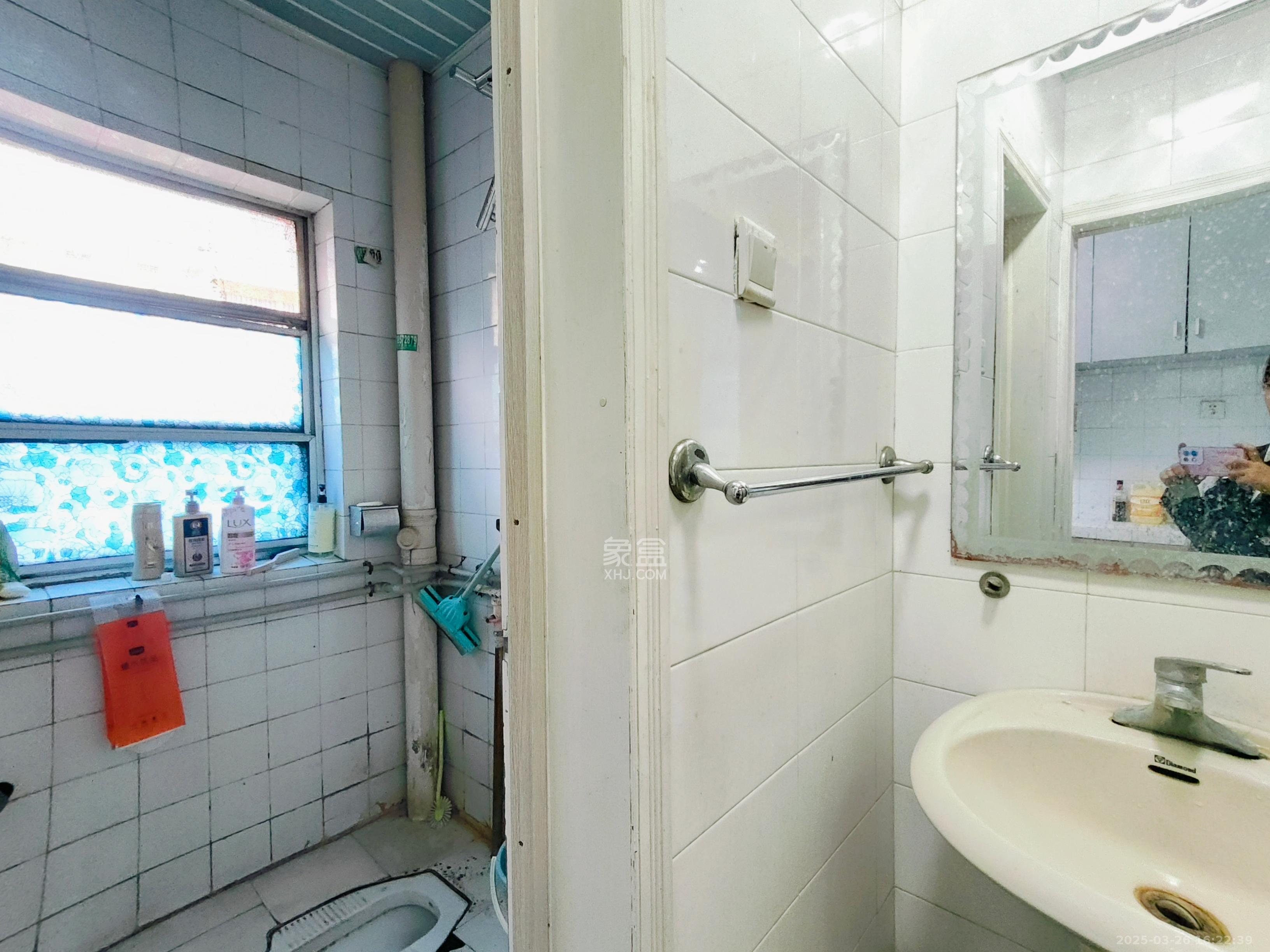 魏家坡机关小区  3室2厅1卫   2200.00元/月室内图