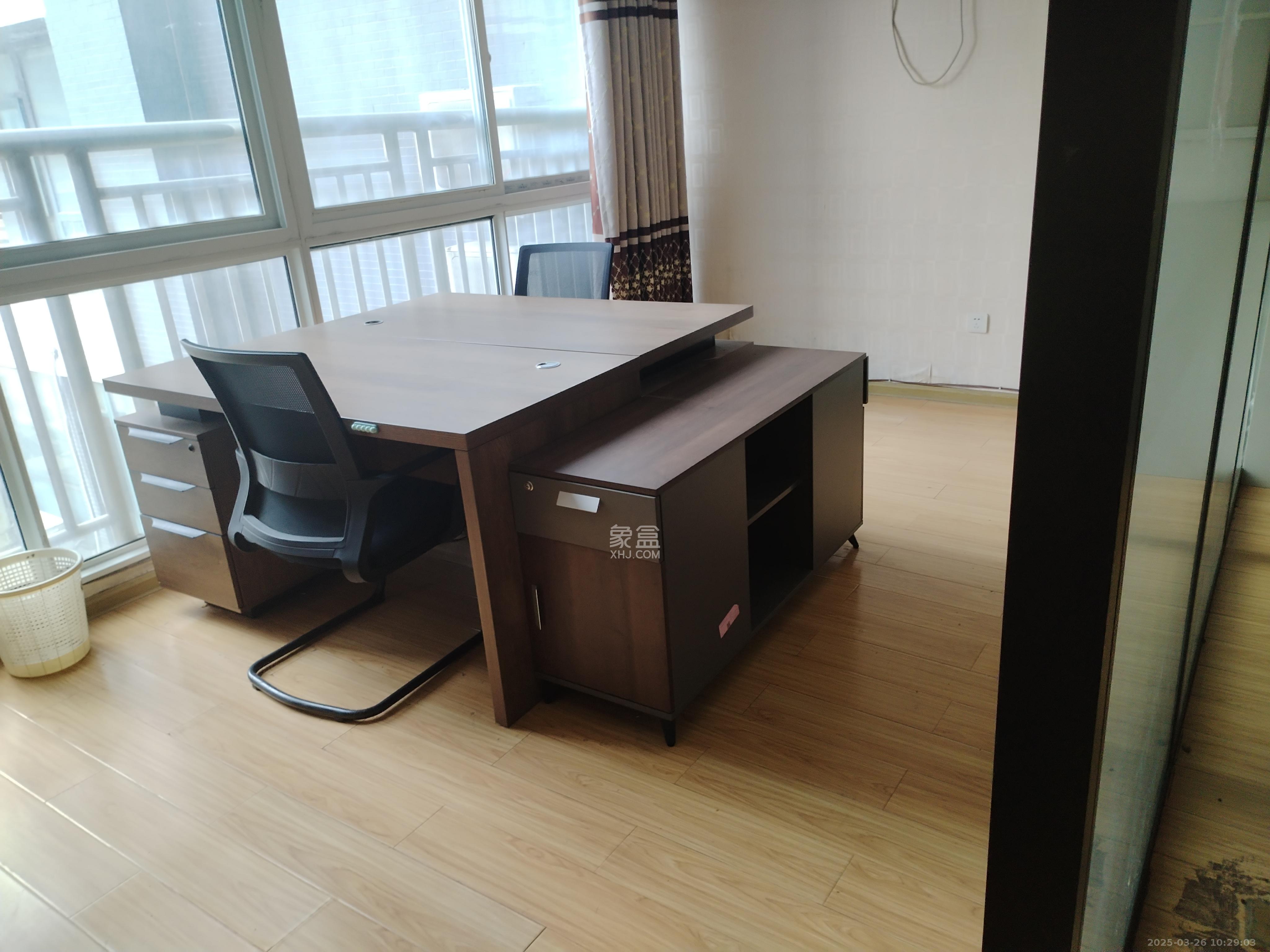华翼府   280.0㎡     8800.00元/月室内图