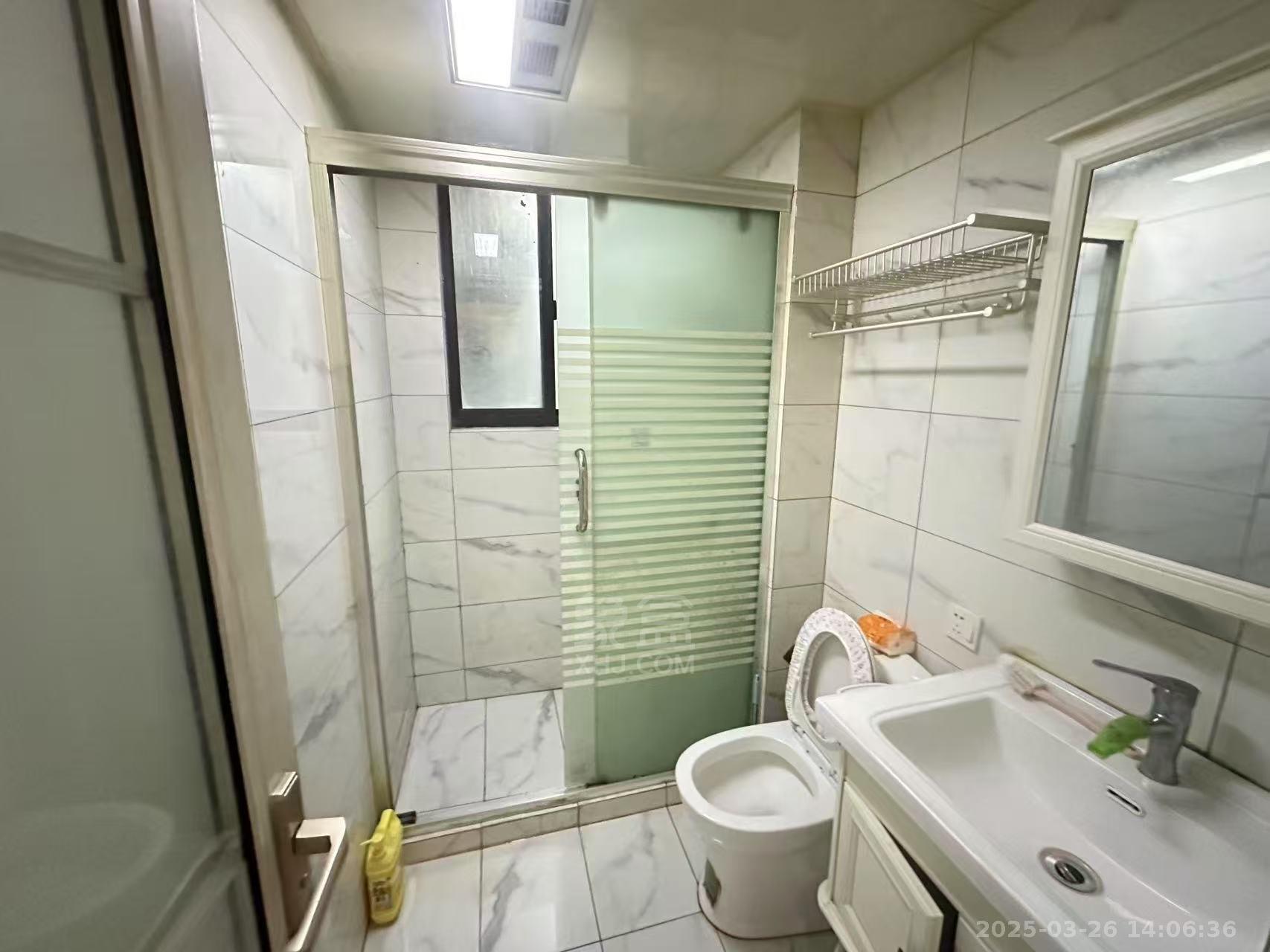 旺城天悦领秀香江  2室2厅1卫    1580.0元/月室内图