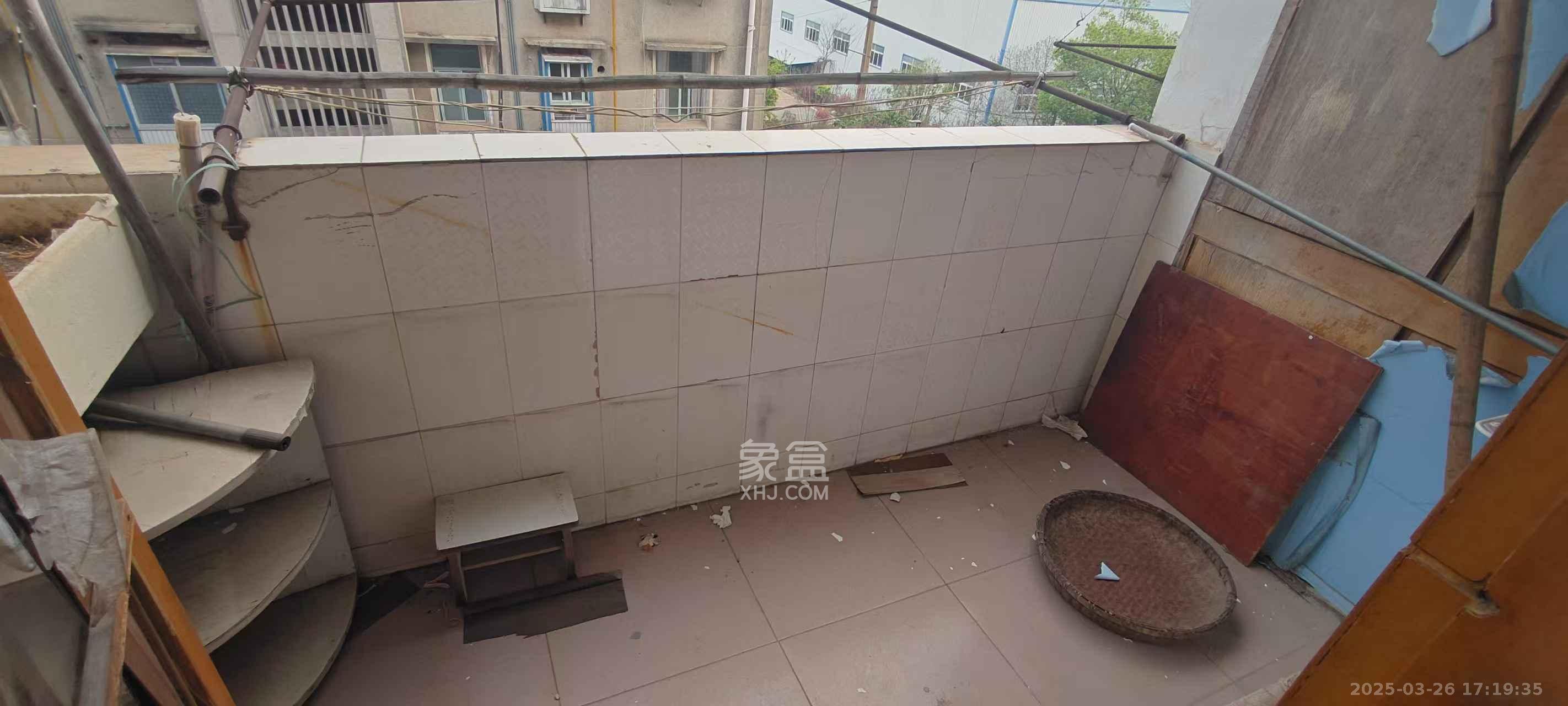 黑石鋪路48所家屬區(qū)（第四十八研究所）  3室2廳1衛(wèi)   1100.00元/月室內(nèi)圖