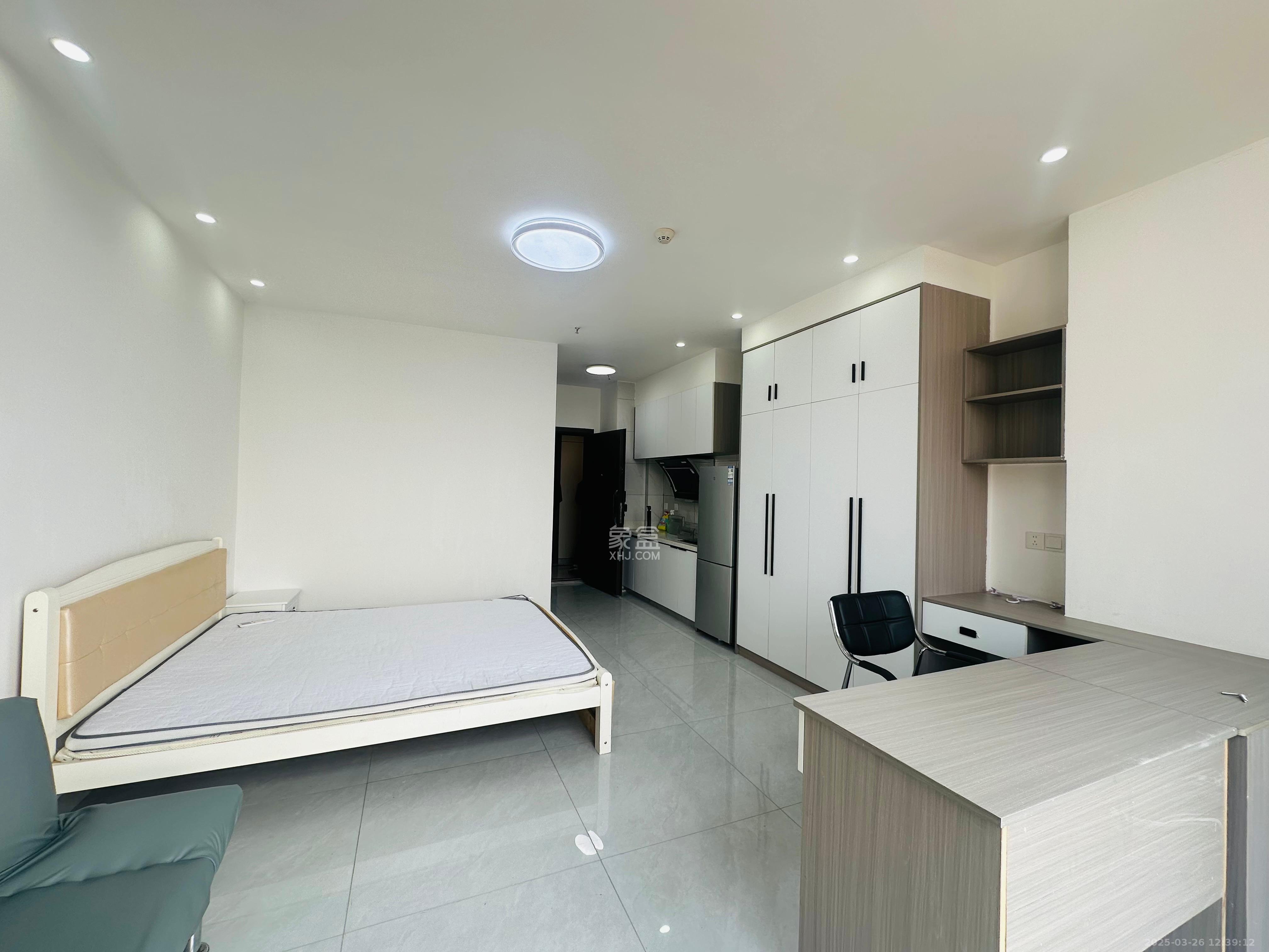 诺德滨江逸园（中铁逸园）  1室1厅1卫    1600.0元/月室内图