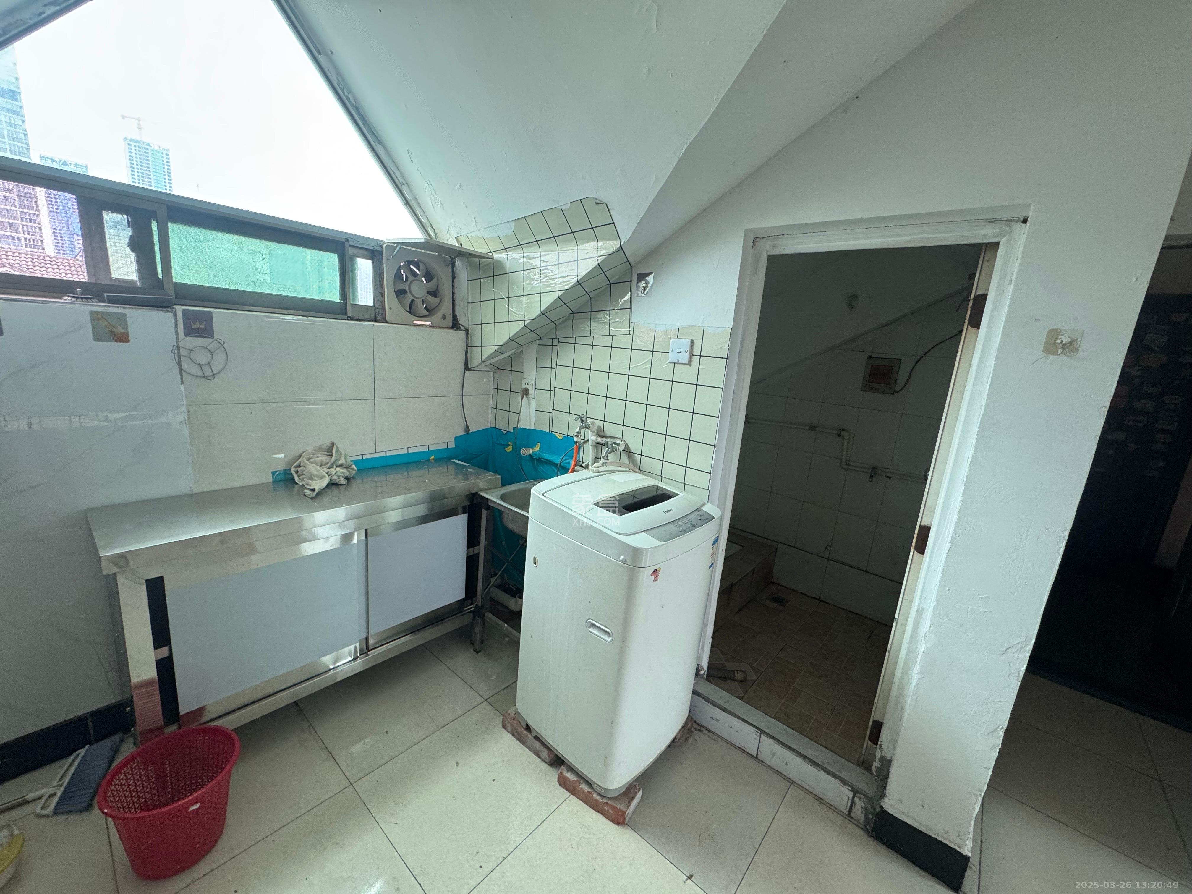 扬帆小区  1室1厅1卫    800.0元/月 扬帆小区  1室1厅1卫    800.0元/月室内图