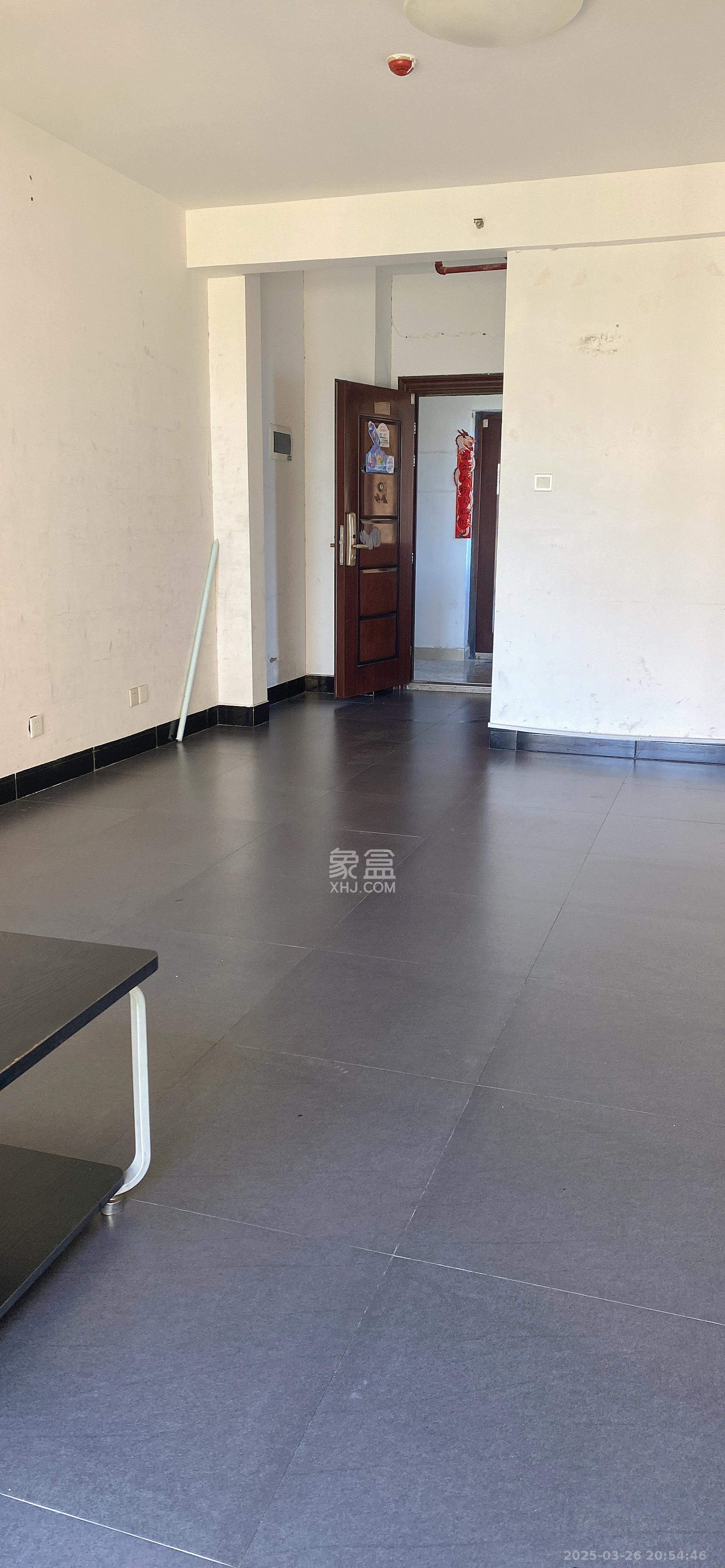 中一九骏（枫桥苑）  1室1厅1卫   1400.00元/月室内图1