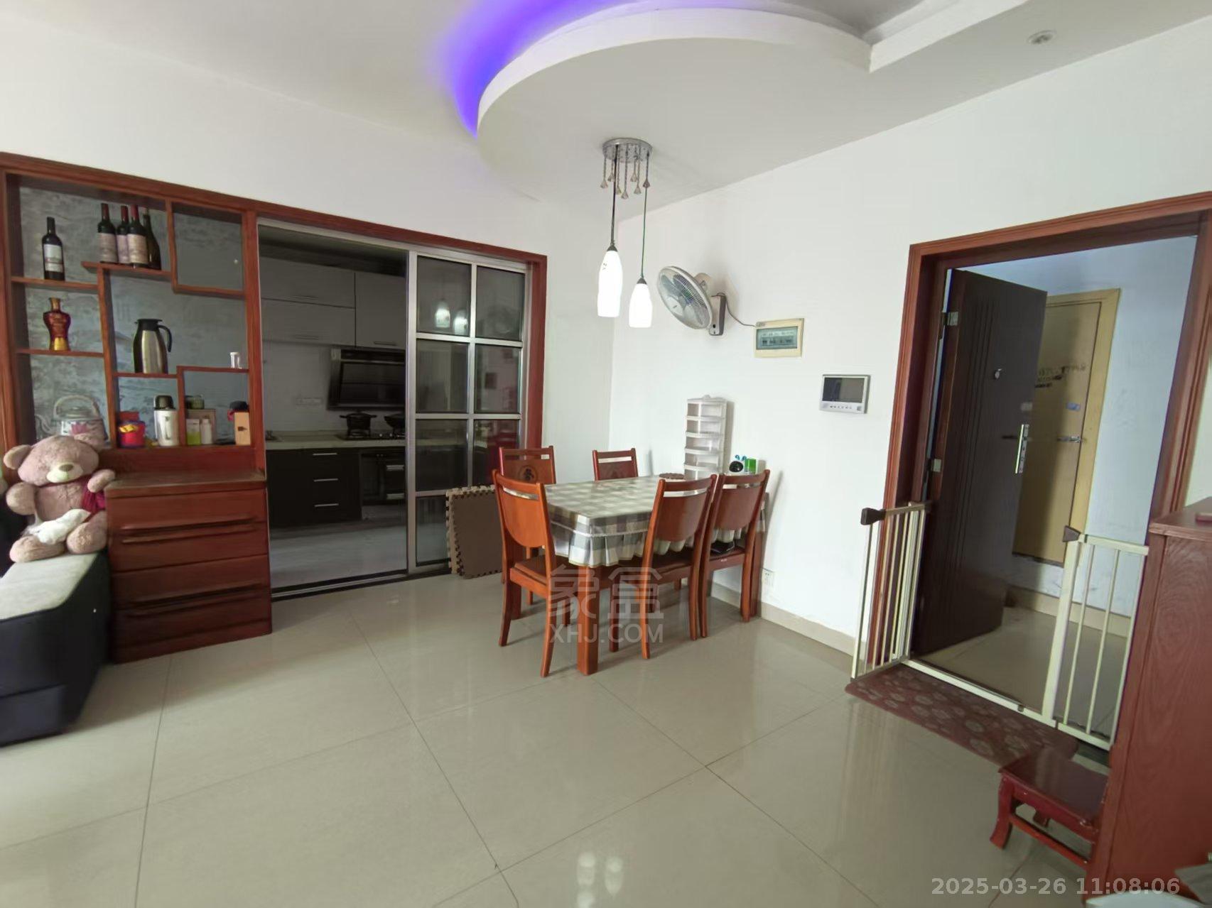 樱花地带 2室2厅1卫 1300.0元/月 樱花地带 2室2厅1卫 1300.0元/月室内图