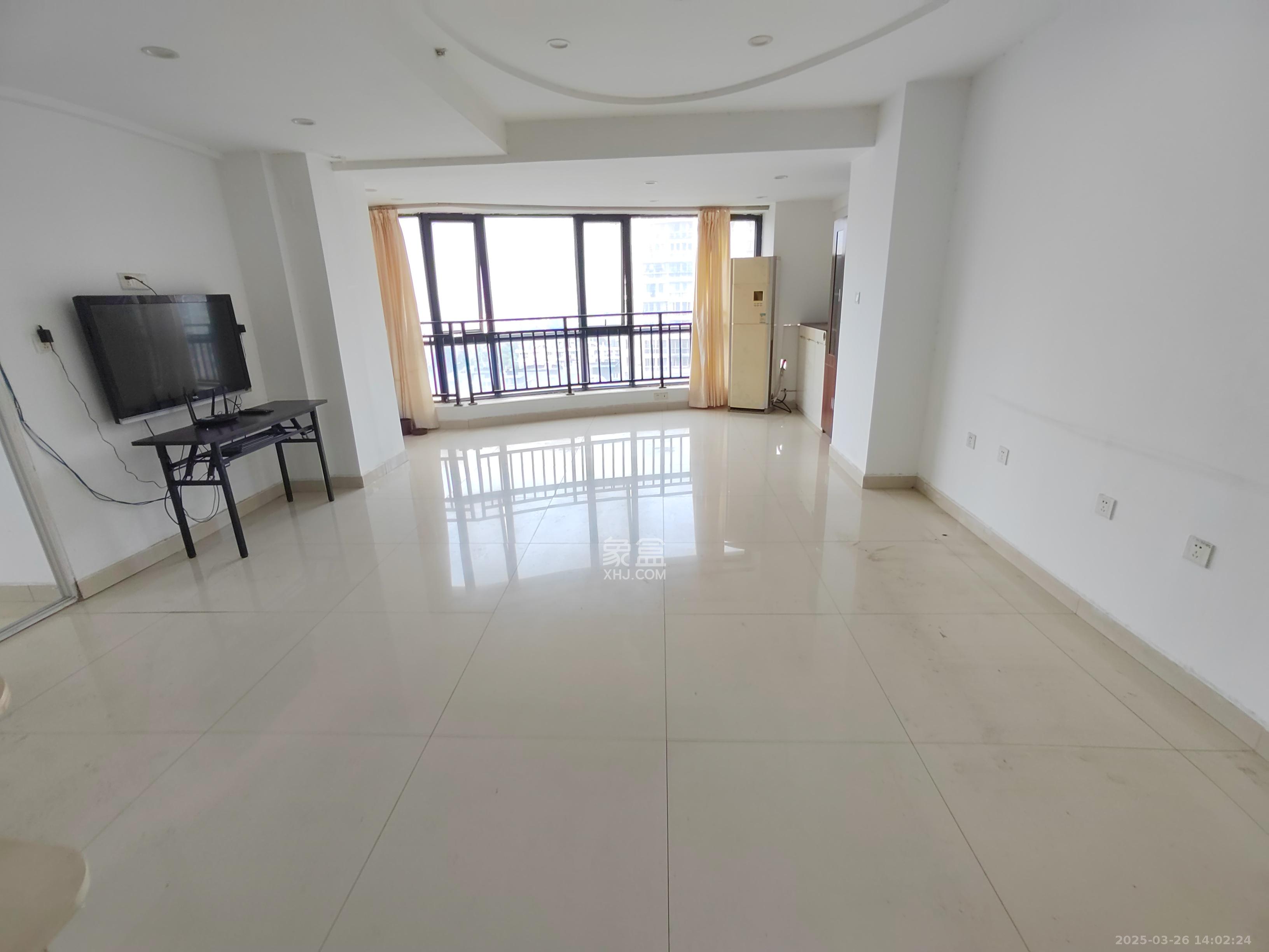 天骄福邸 1室1厅1卫 1700.0元/月 天骄福邸 1室1厅1卫 1700.0元/月室内图