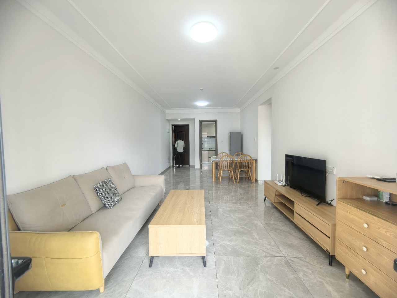 华府蓝湾 3室2厅1卫 160.0万 华府蓝湾 3室2厅1卫 160.0万室内图