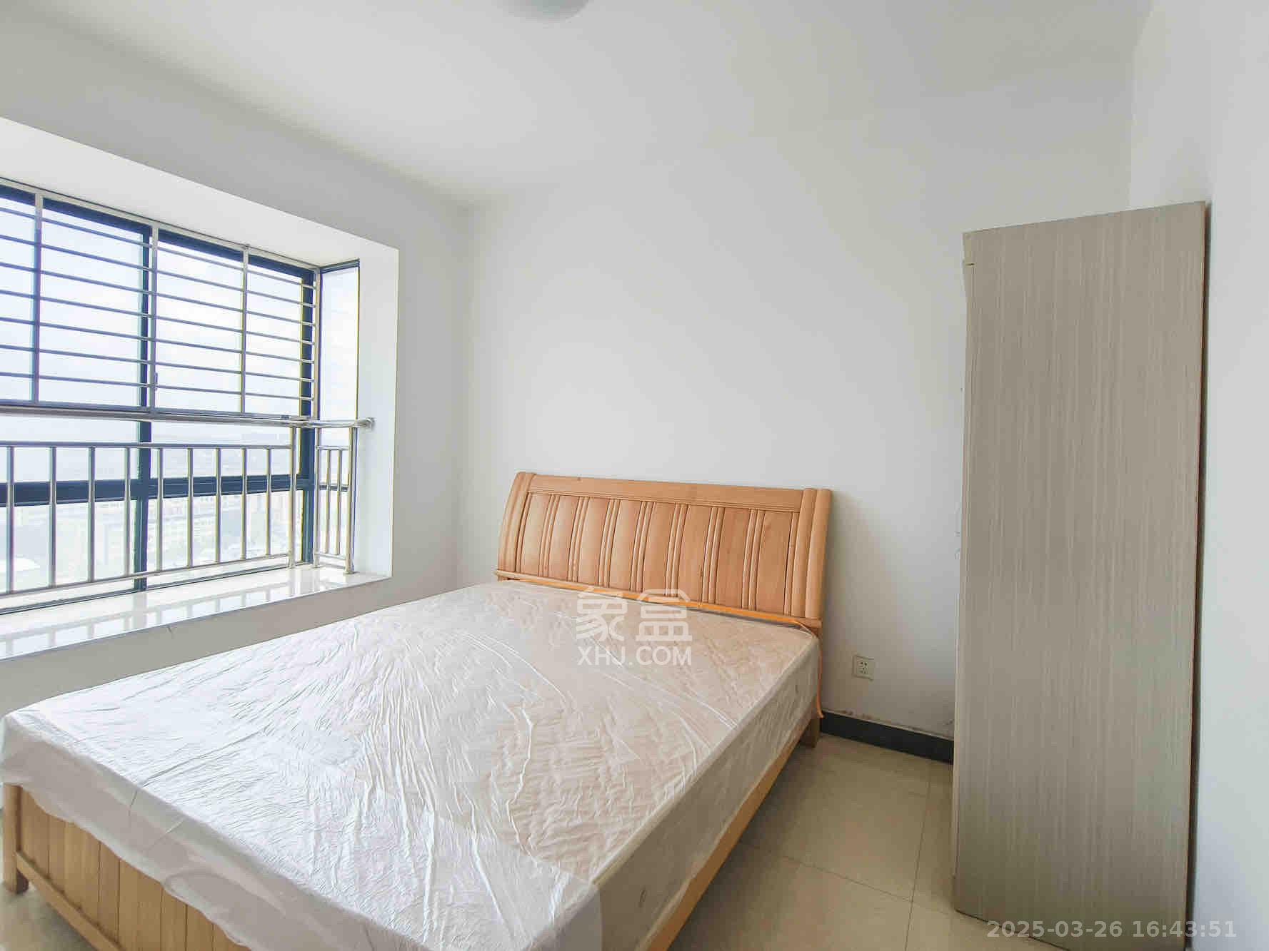 圆梦完美生活  3室2厅1卫   2200.00元/月室内图
