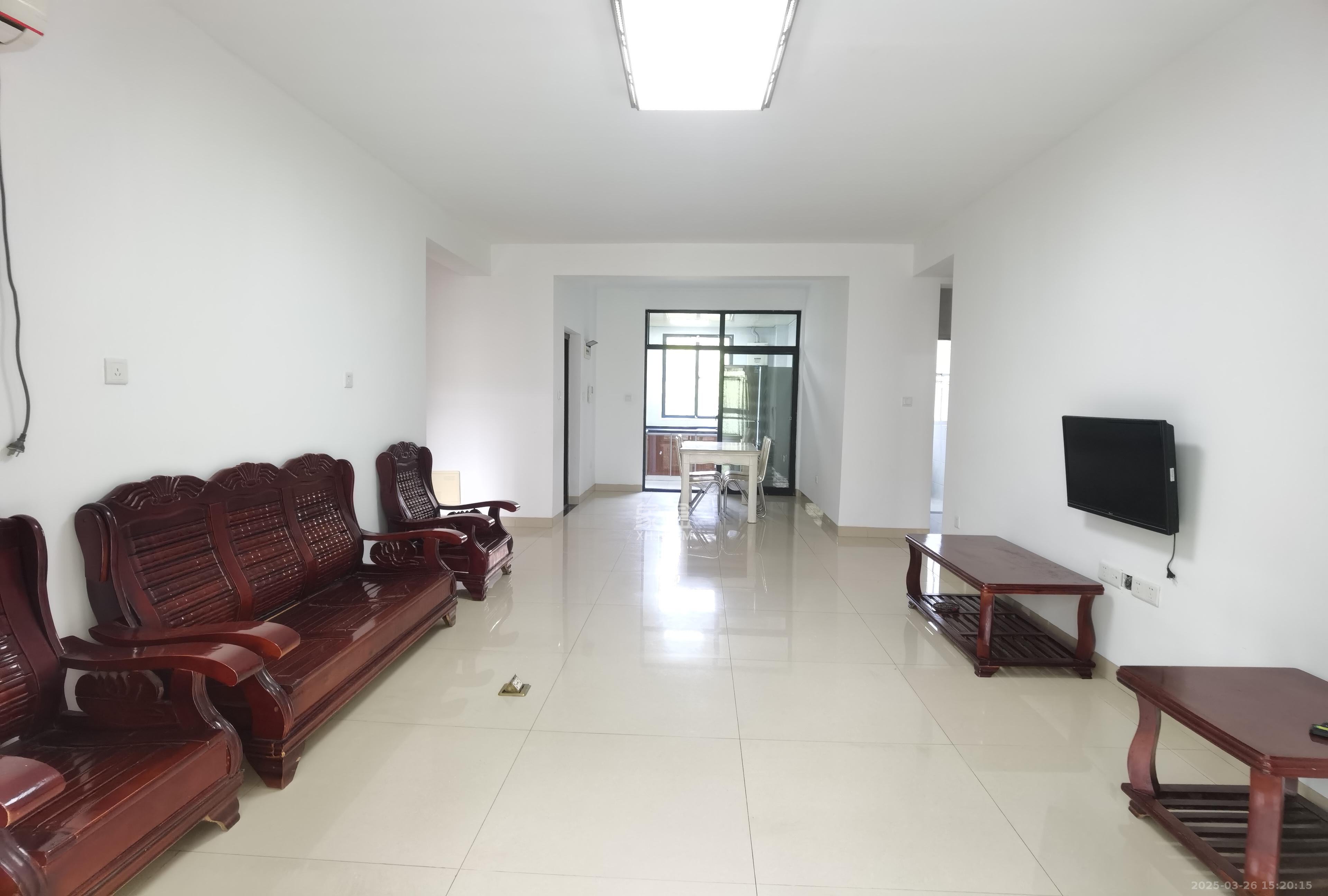 丽景华庭 3室2厅1卫 1600.0元/月 丽景华庭 3室2厅1卫 1600.0元/月室内图