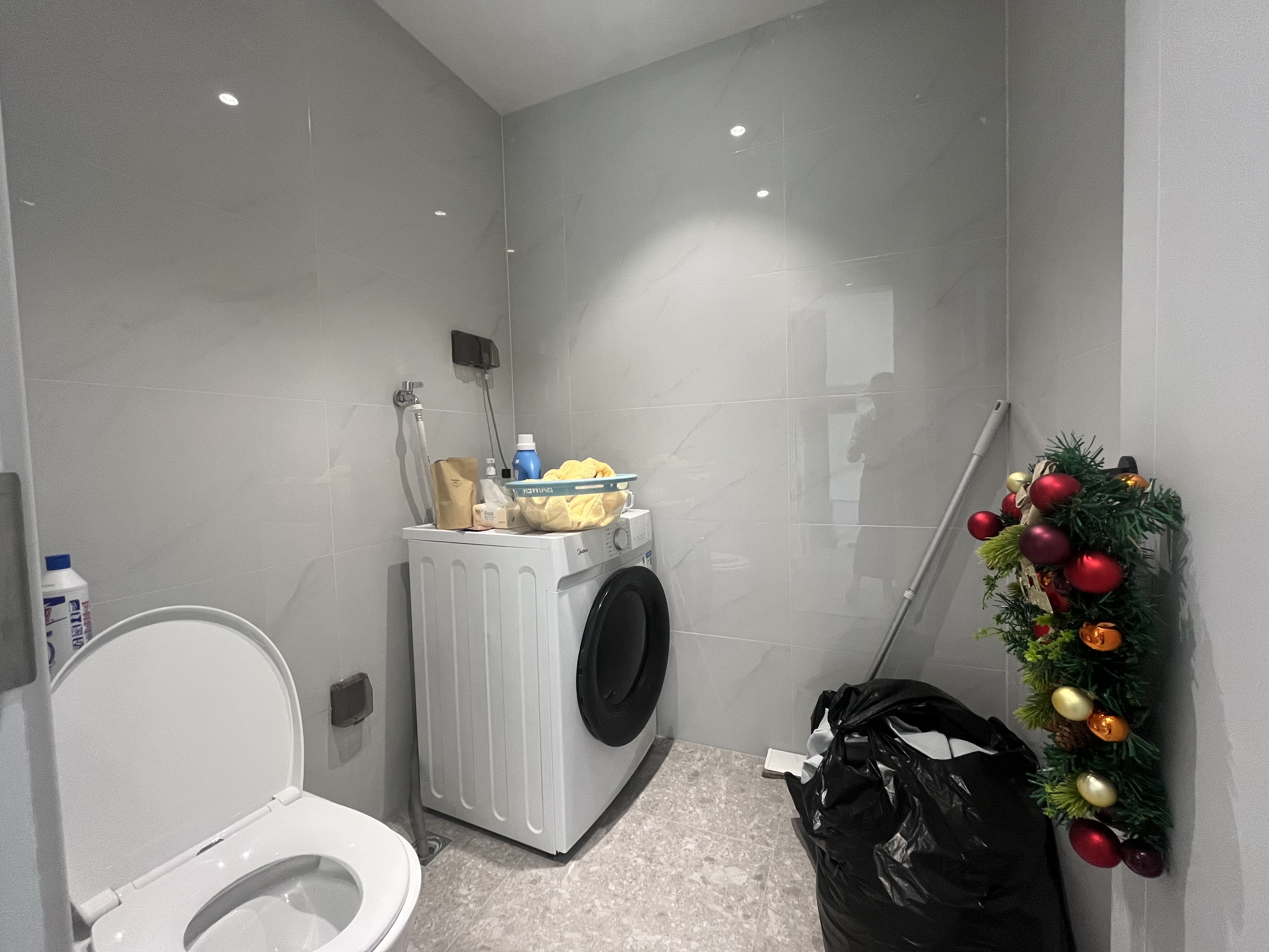 海航豪庭南苑 2室2厅2卫 5600.0元/月 海航豪庭南苑 2室2厅2卫 5600.0元/月室内图