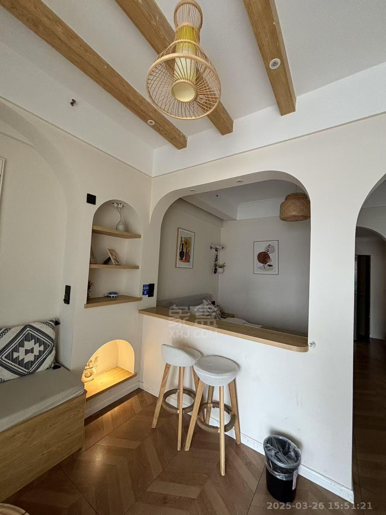 白鹤公馆 1室1厅1卫 1700.0元/月 白鹤公馆 1室1厅1卫 1700.0元/月室内图