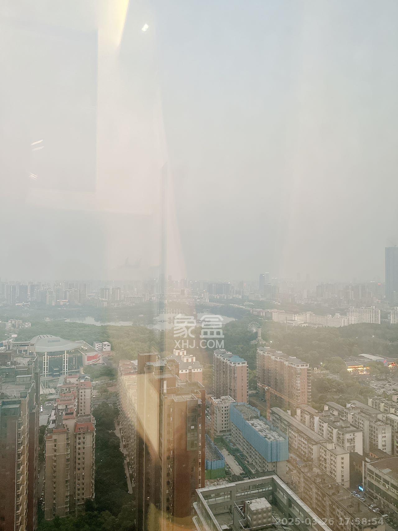华远华时代  4室2厅2卫   4500.00元/月室内图