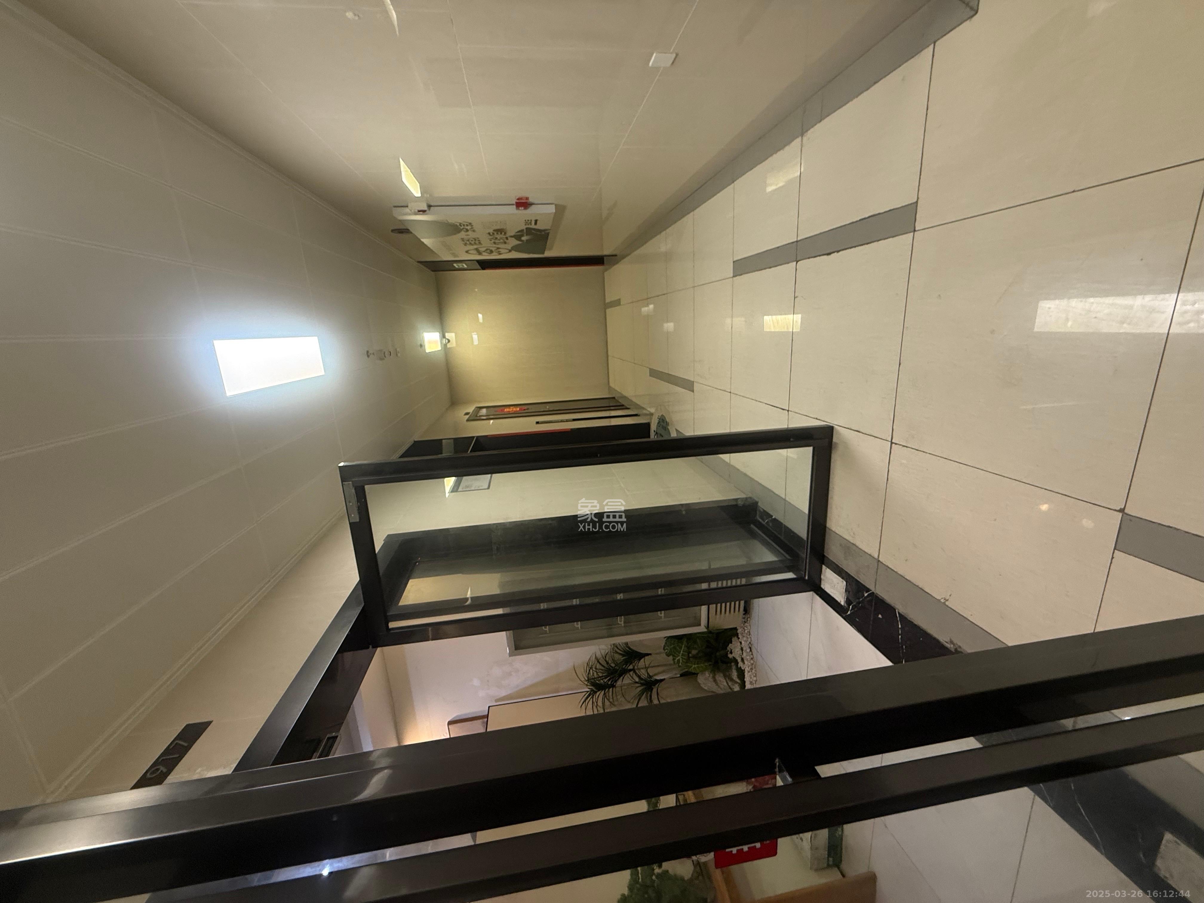 保利天禧EF区   260.0㎡      12500.0元/月