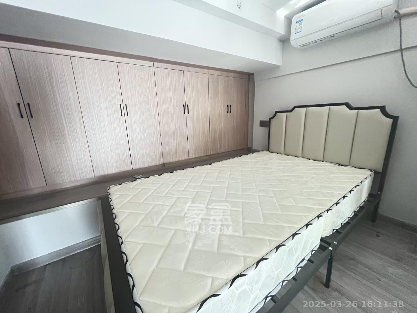 龙湖湘江星座（祺鑫星座公寓）  2室1厅1卫   2400.00元/月室内图