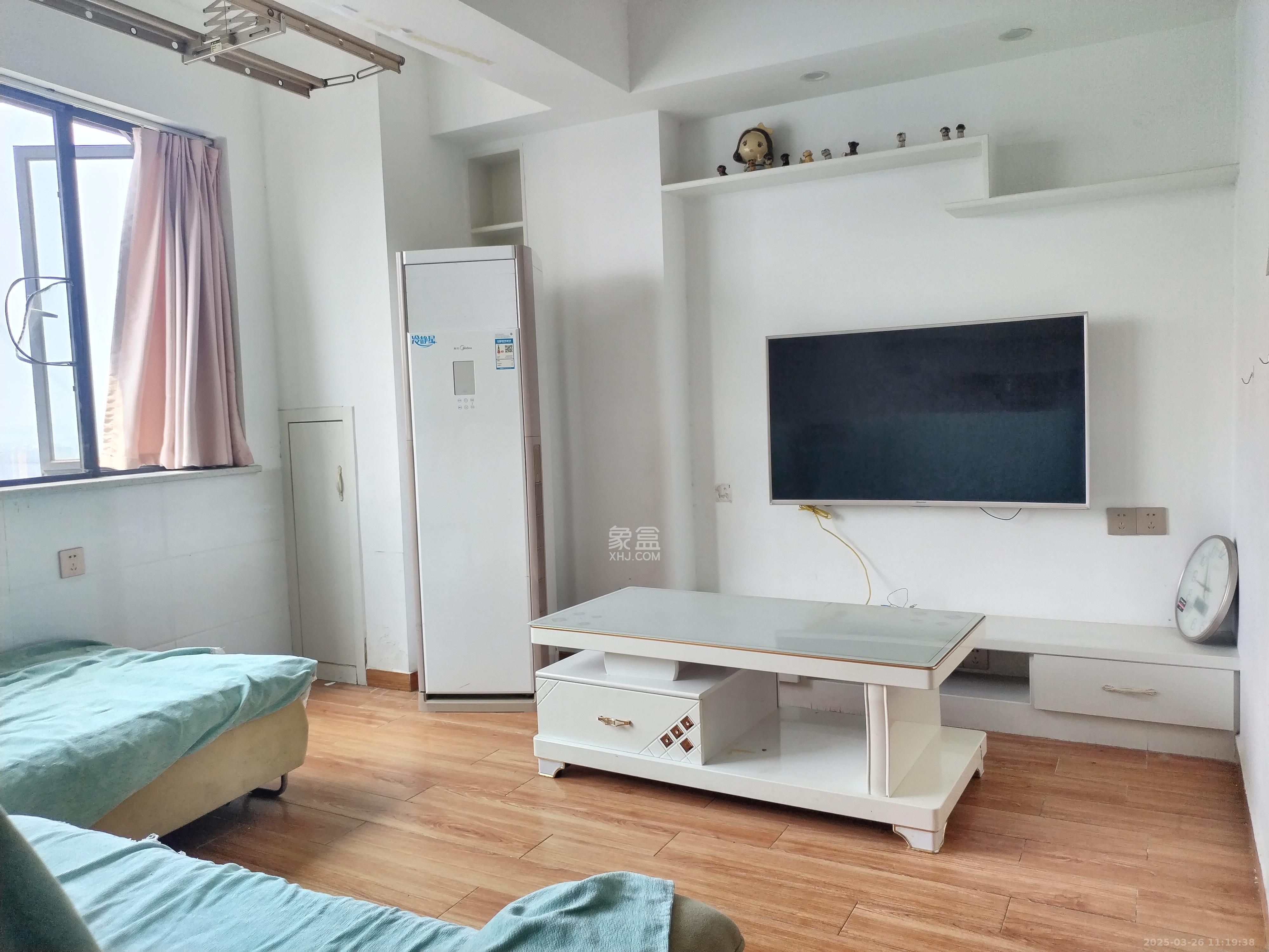 印象天心 1室1厅1卫 2500.0元/月 印象天心 1室1厅1卫 2500.0元/月室内图