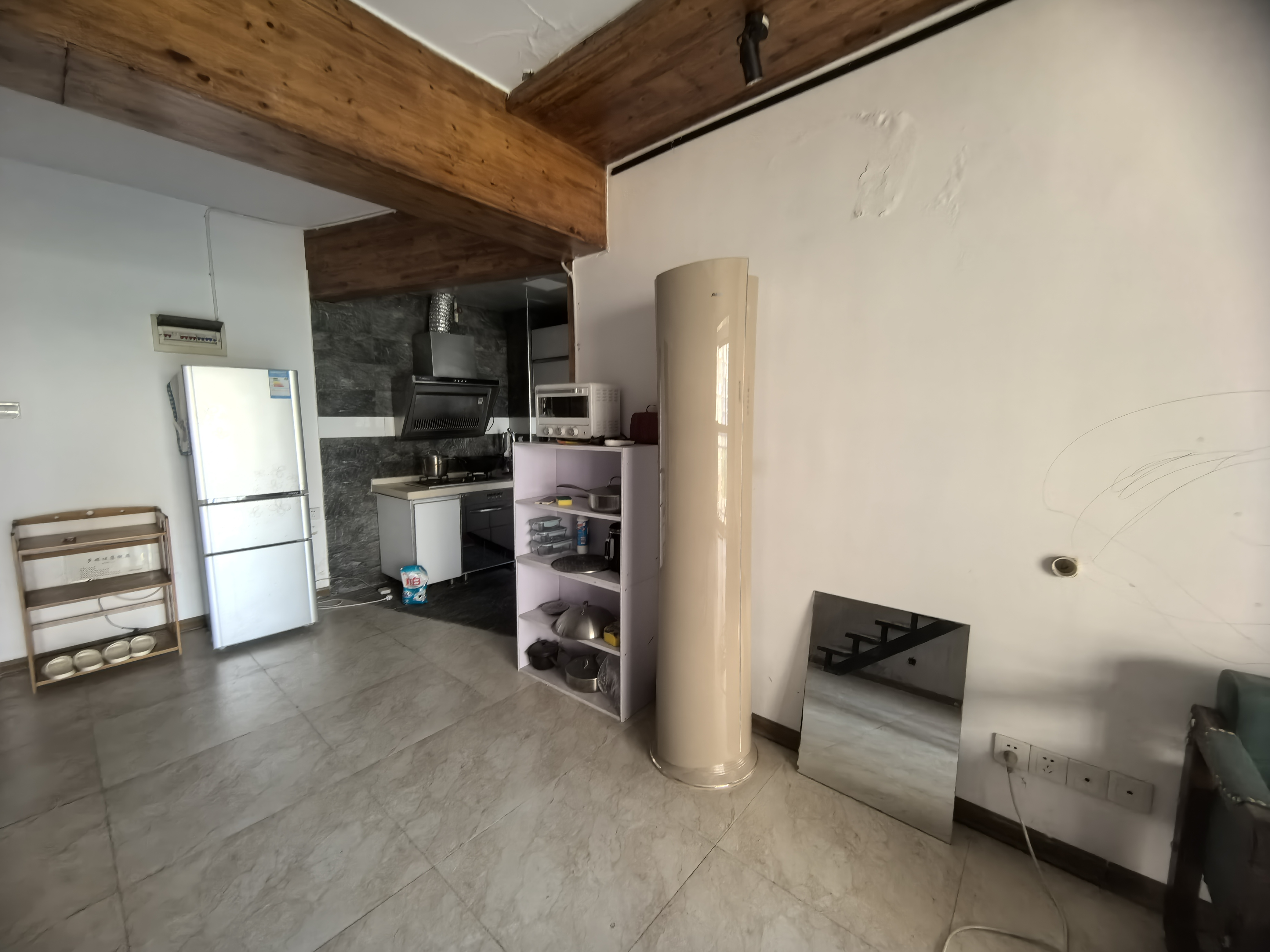 高盛澧园一二期 1室0厅0卫 1800.0元/月 高盛澧园一二期 1室0厅0卫 1800.0元/月室内图