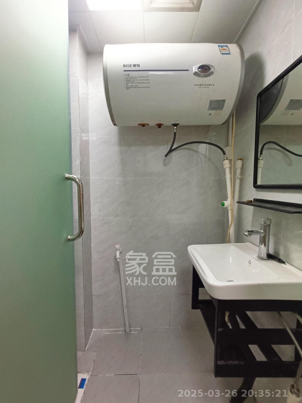 高岭小区  1室1厅1卫    1100.0元/月室内图